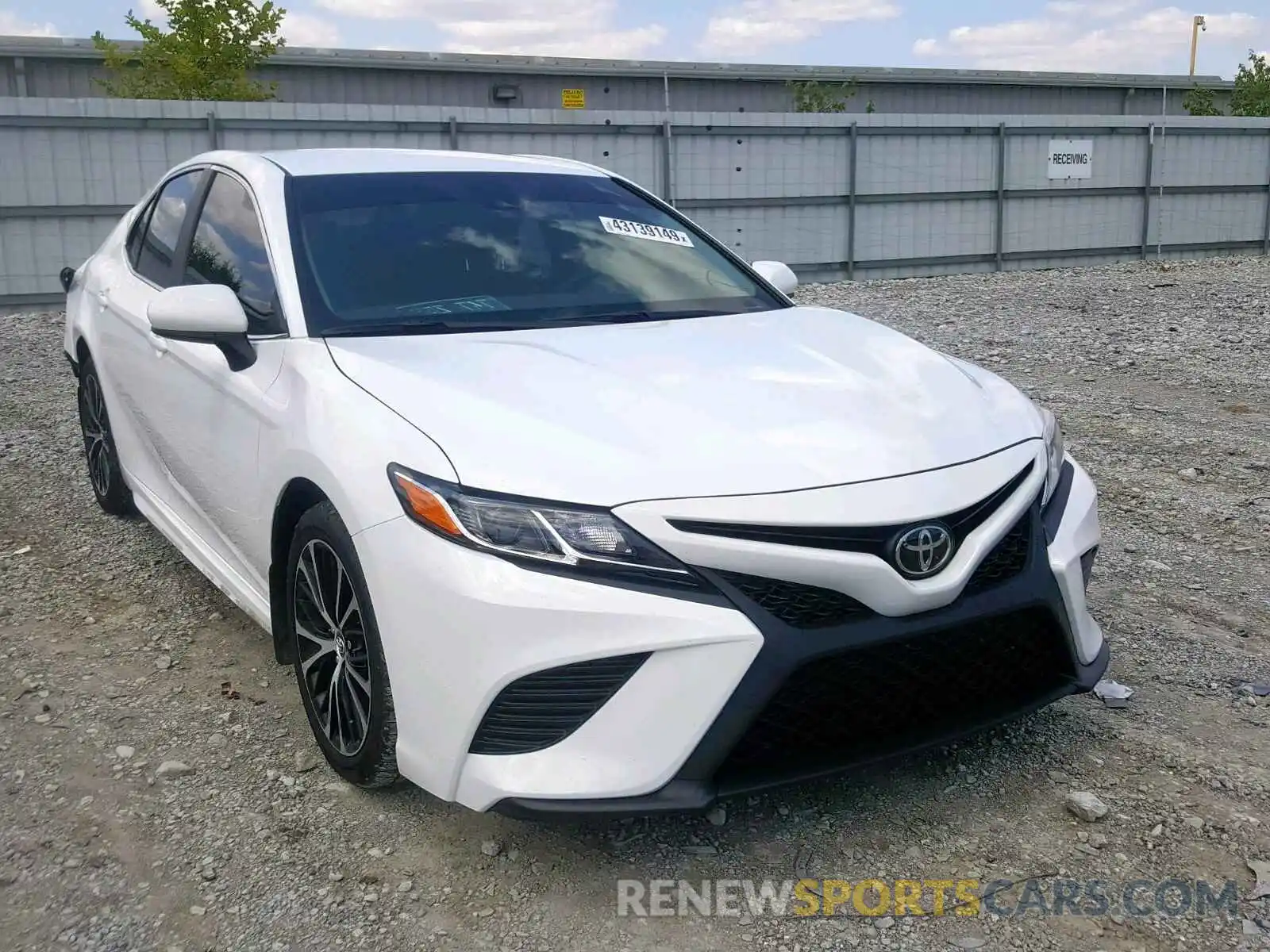 1 Photograph of a damaged car 4T1B11HK8KU744891 TOYOTA CAMRY 2019