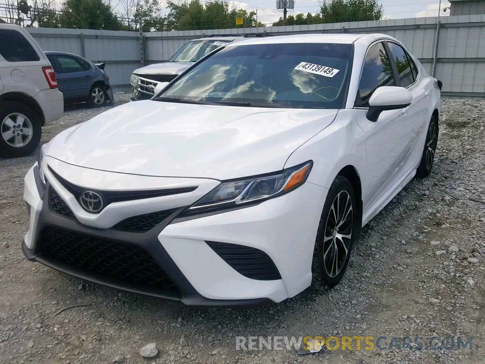 2 Photograph of a damaged car 4T1B11HK8KU744891 TOYOTA CAMRY 2019