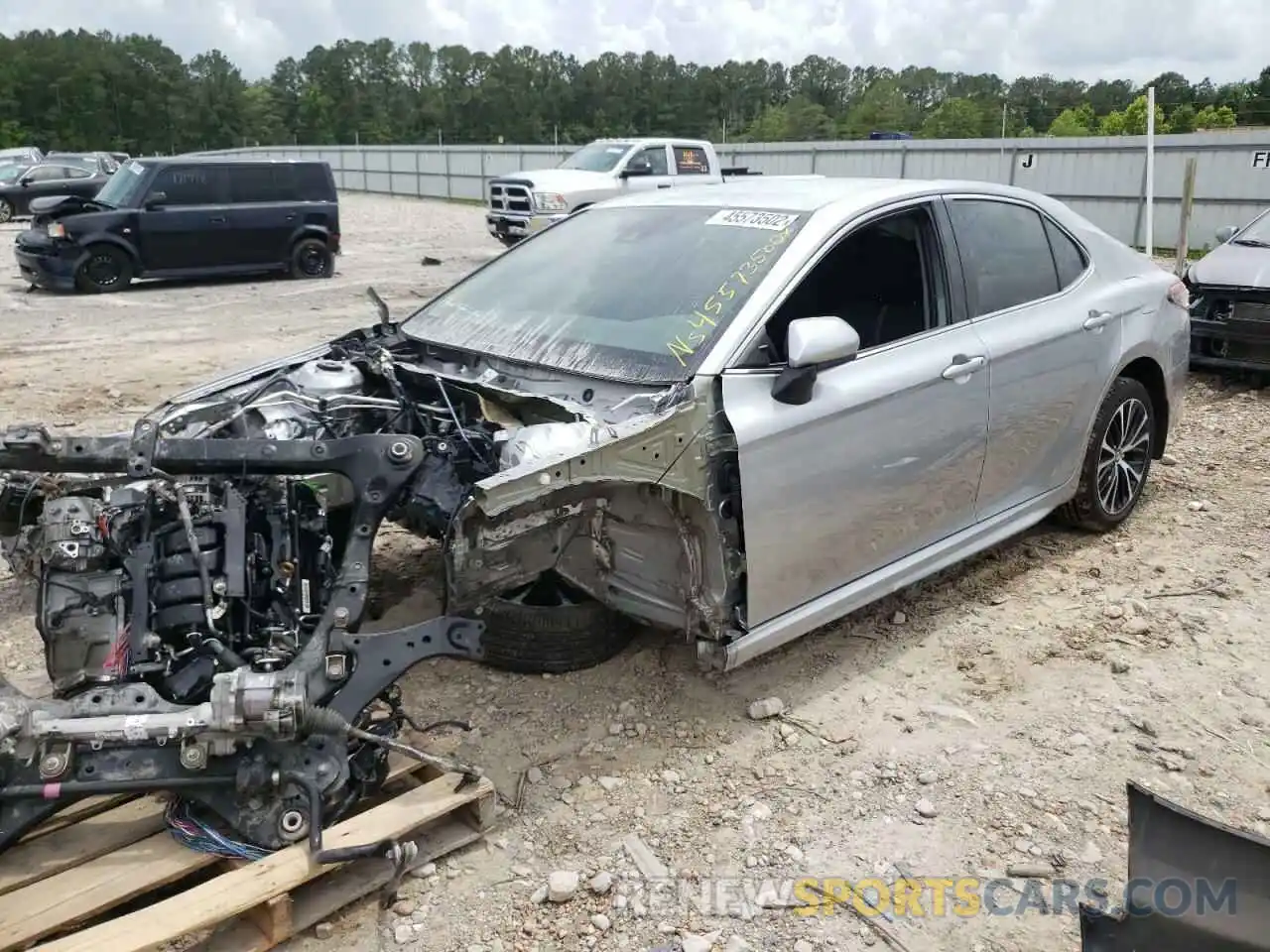 2 Photograph of a damaged car 4T1B11HK8KU746351 TOYOTA CAMRY 2019