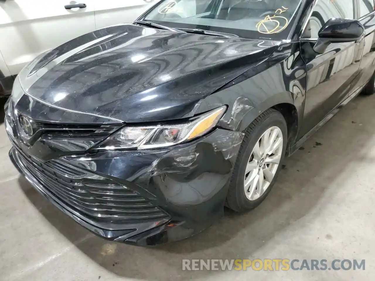 9 Photograph of a damaged car 4T1B11HK8KU747242 TOYOTA CAMRY 2019