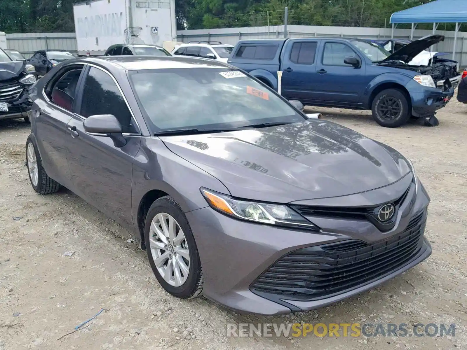 1 Photograph of a damaged car 4T1B11HK8KU747712 TOYOTA CAMRY 2019