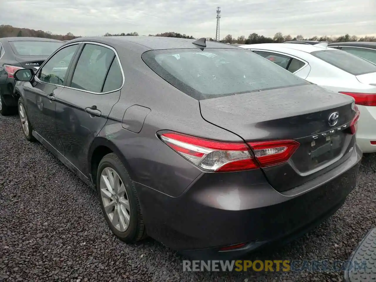 3 Photograph of a damaged car 4T1B11HK8KU749668 TOYOTA CAMRY 2019