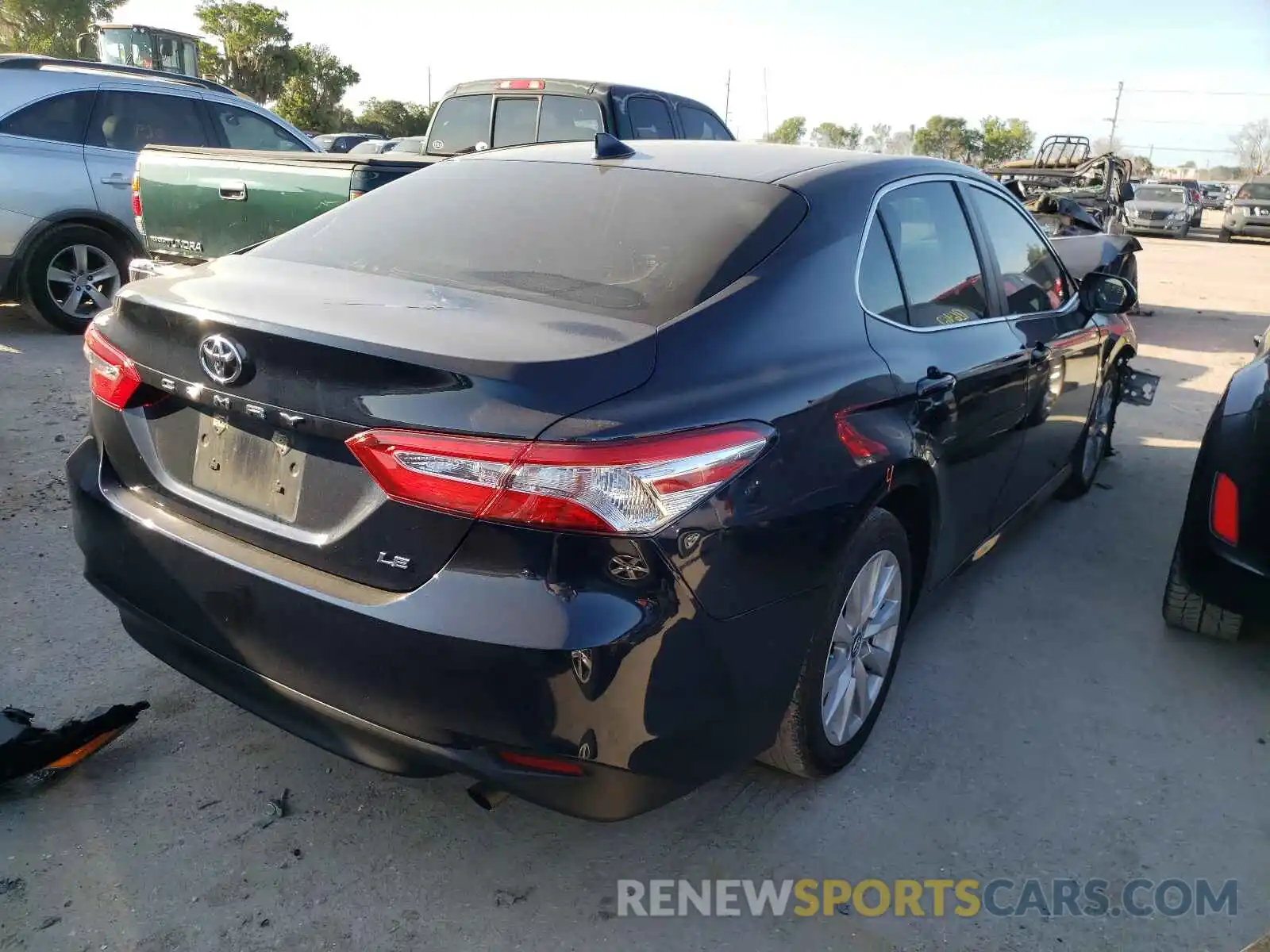 4 Photograph of a damaged car 4T1B11HK8KU750139 TOYOTA CAMRY 2019