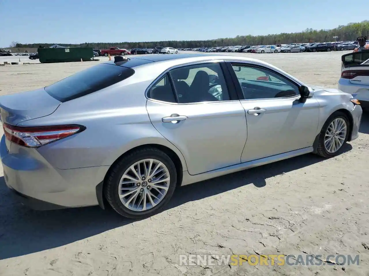 3 Photograph of a damaged car 4T1B11HK8KU750531 TOYOTA CAMRY 2019