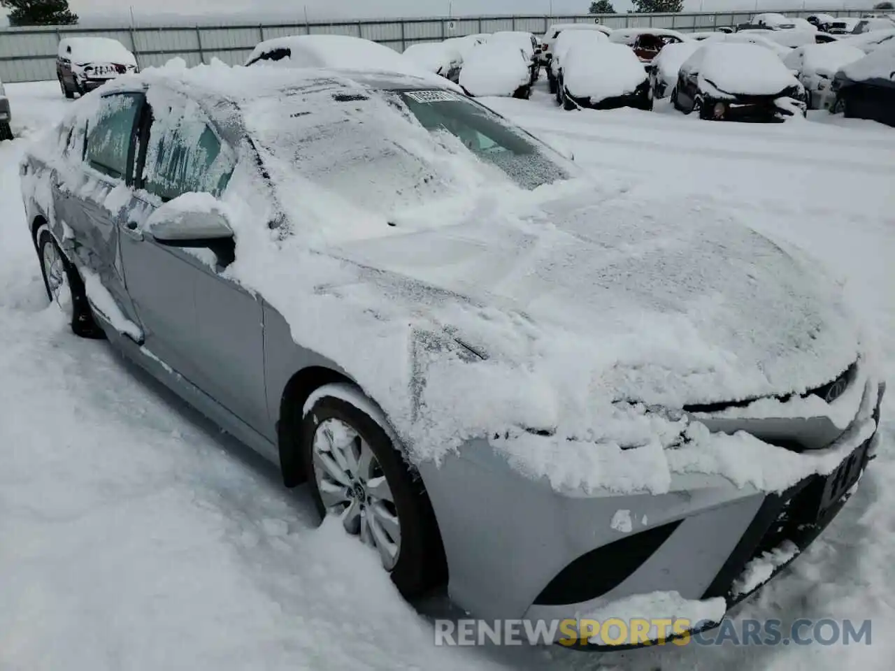 1 Photograph of a damaged car 4T1B11HK8KU752909 TOYOTA CAMRY 2019