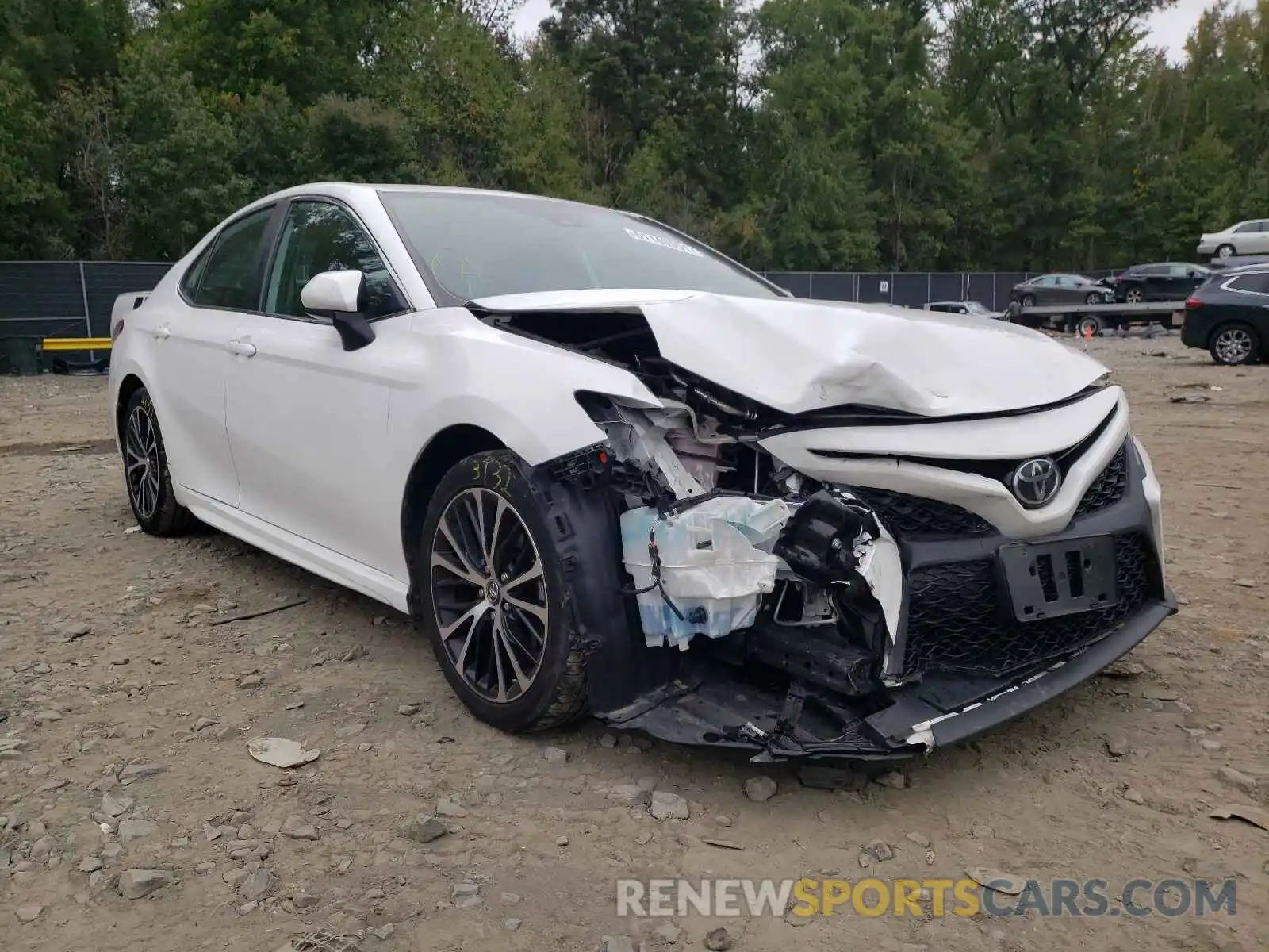 1 Photograph of a damaged car 4T1B11HK8KU754059 TOYOTA CAMRY 2019