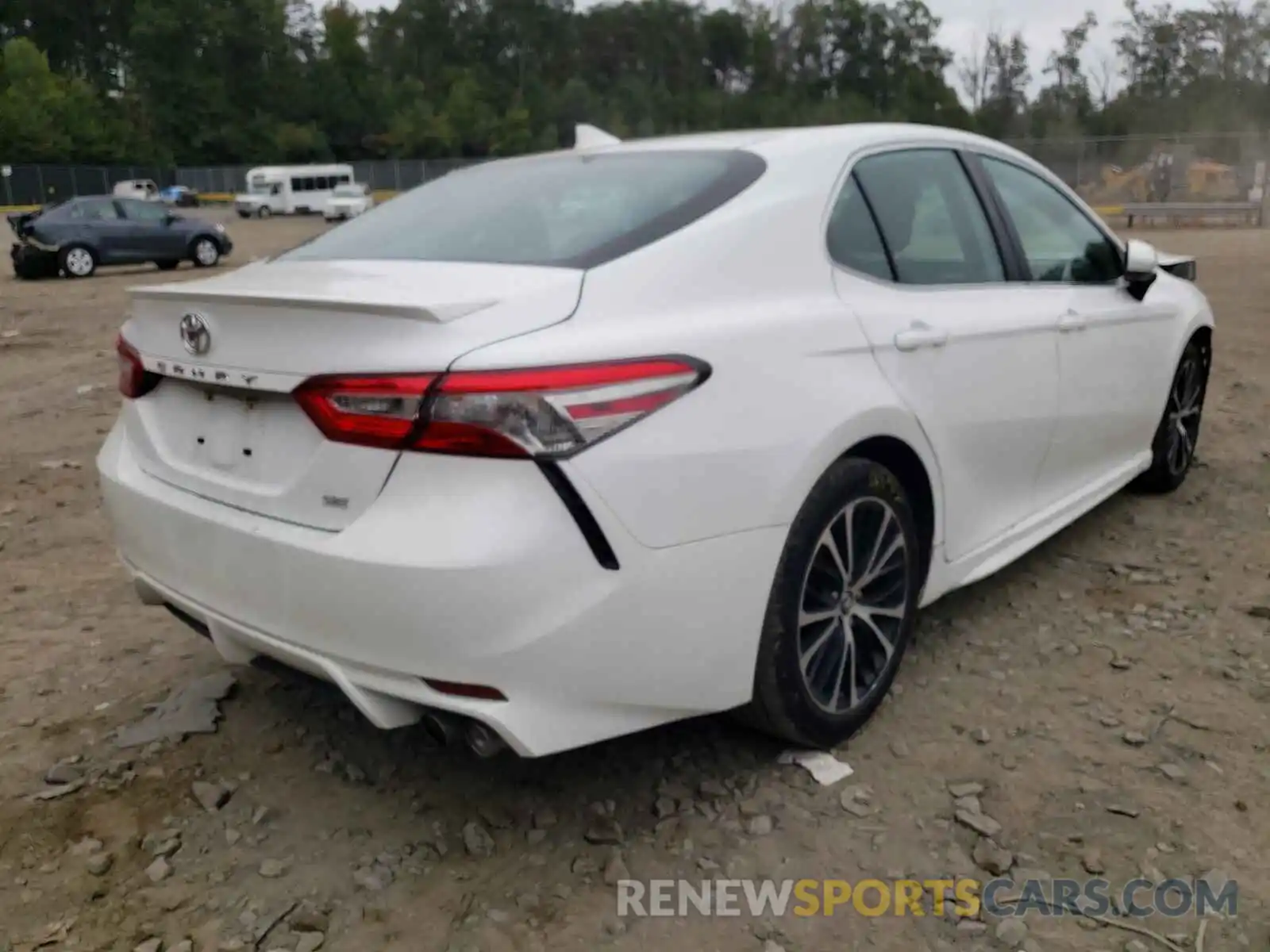 4 Photograph of a damaged car 4T1B11HK8KU754059 TOYOTA CAMRY 2019