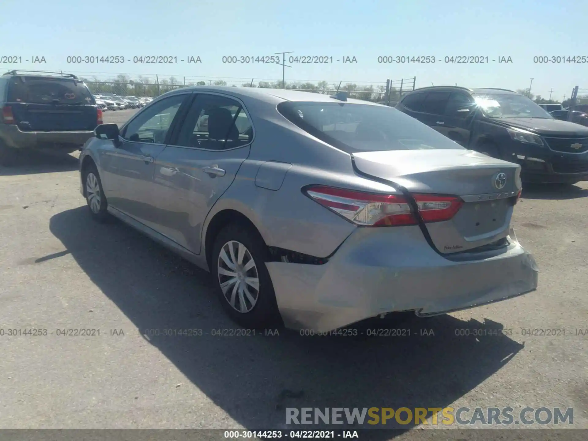 3 Photograph of a damaged car 4T1B11HK8KU756068 TOYOTA CAMRY 2019