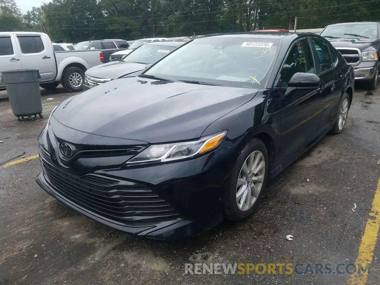 2 Photograph of a damaged car 4T1B11HK8KU756510 TOYOTA CAMRY 2019