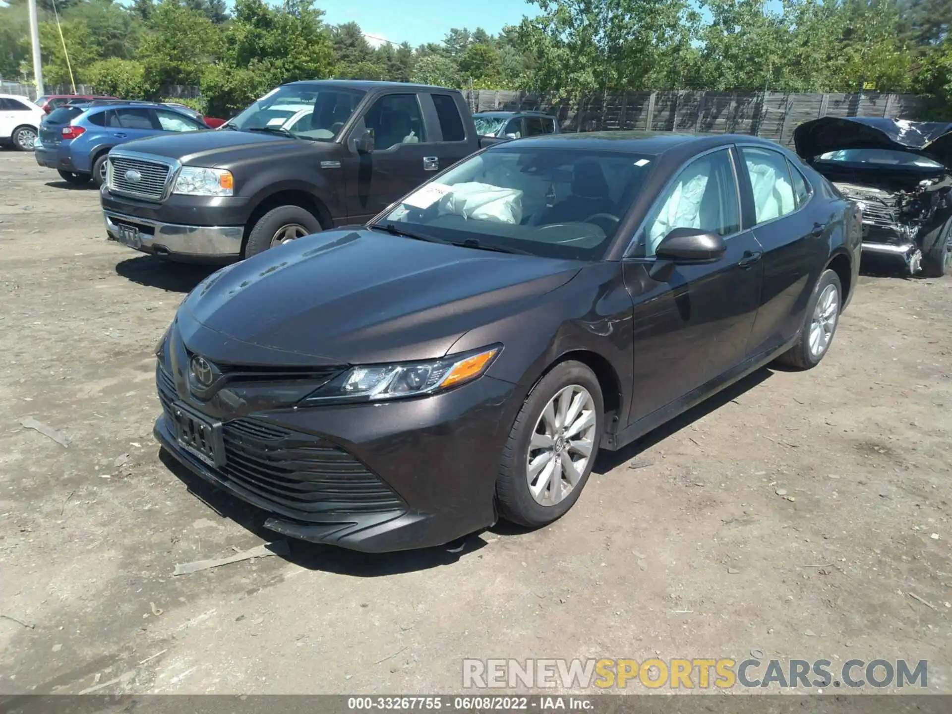 2 Photograph of a damaged car 4T1B11HK8KU758631 TOYOTA CAMRY 2019