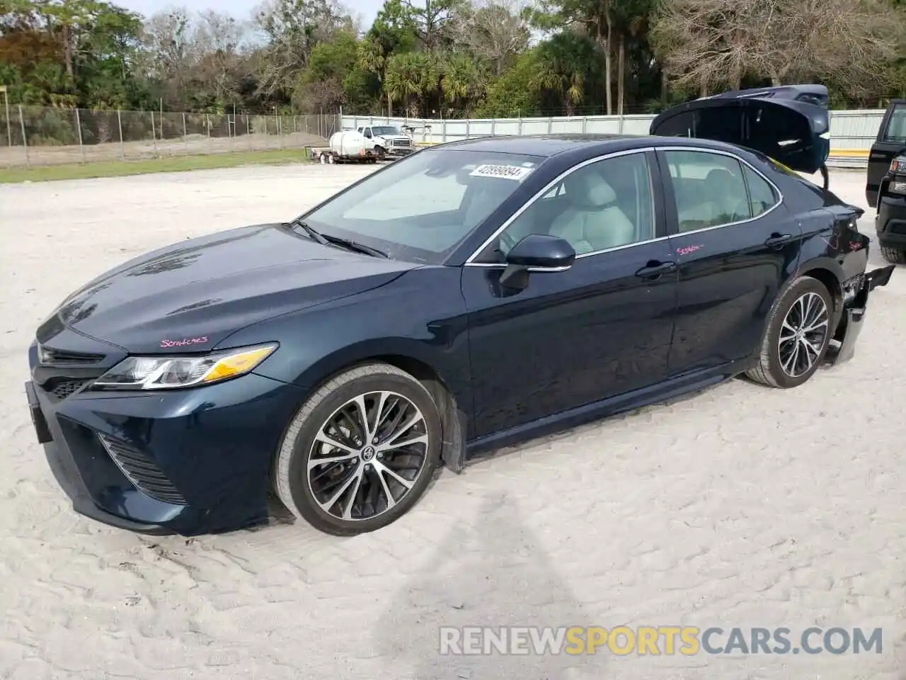 1 Photograph of a damaged car 4T1B11HK8KU758886 TOYOTA CAMRY 2019