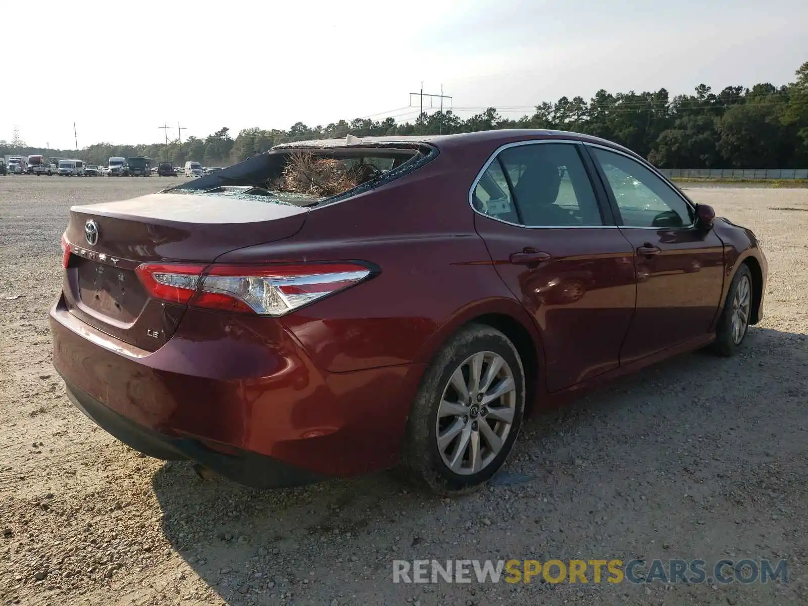 4 Photograph of a damaged car 4T1B11HK8KU759438 TOYOTA CAMRY 2019