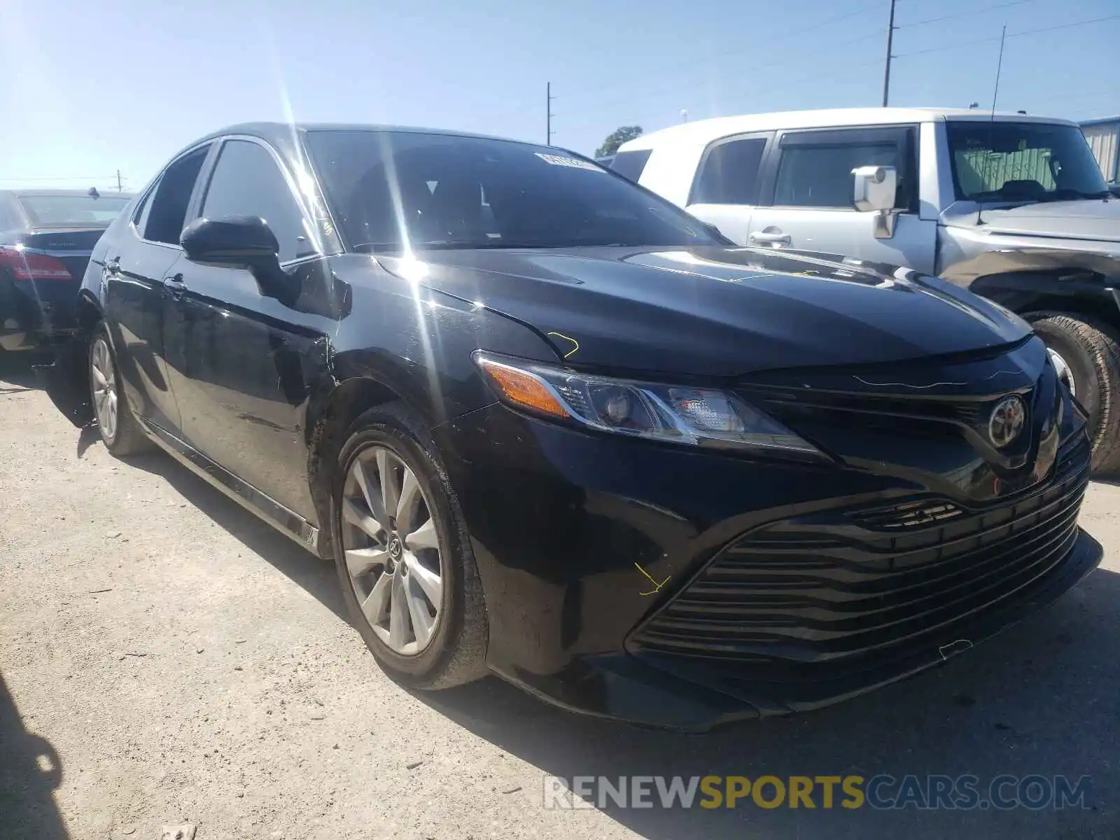 1 Photograph of a damaged car 4T1B11HK8KU767748 TOYOTA CAMRY 2019