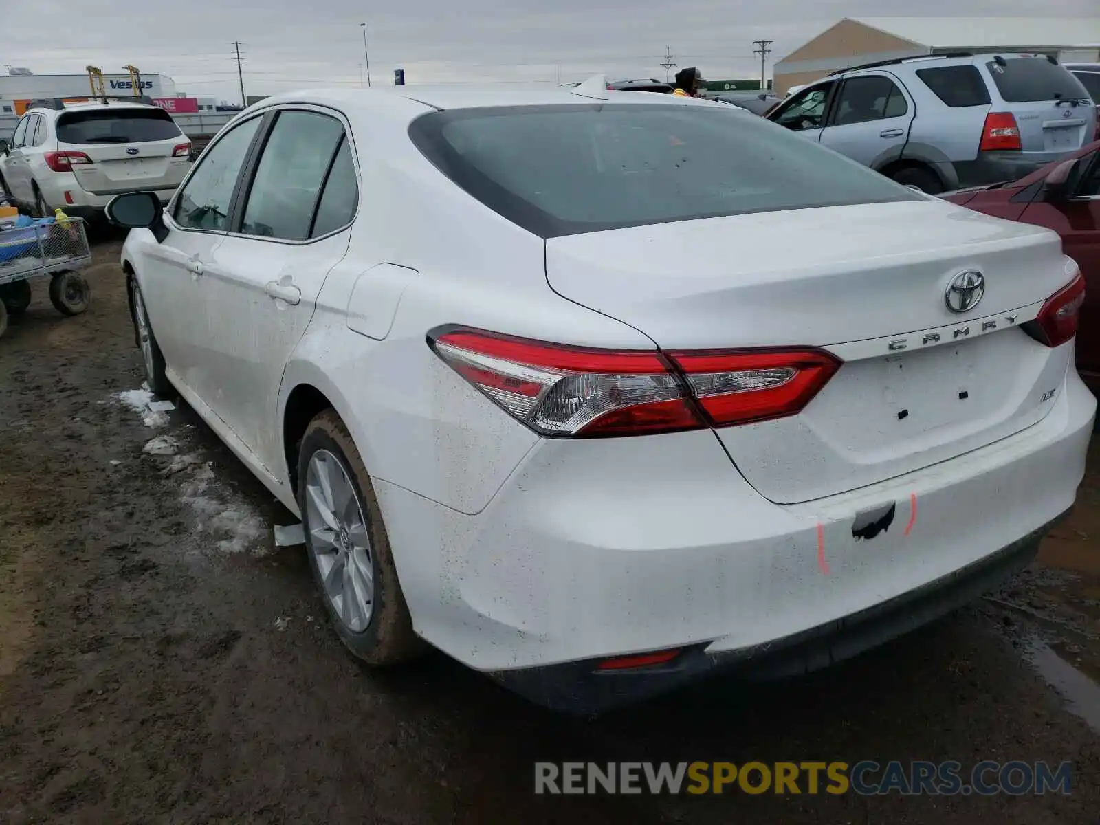 3 Photograph of a damaged car 4T1B11HK8KU768057 TOYOTA CAMRY 2019