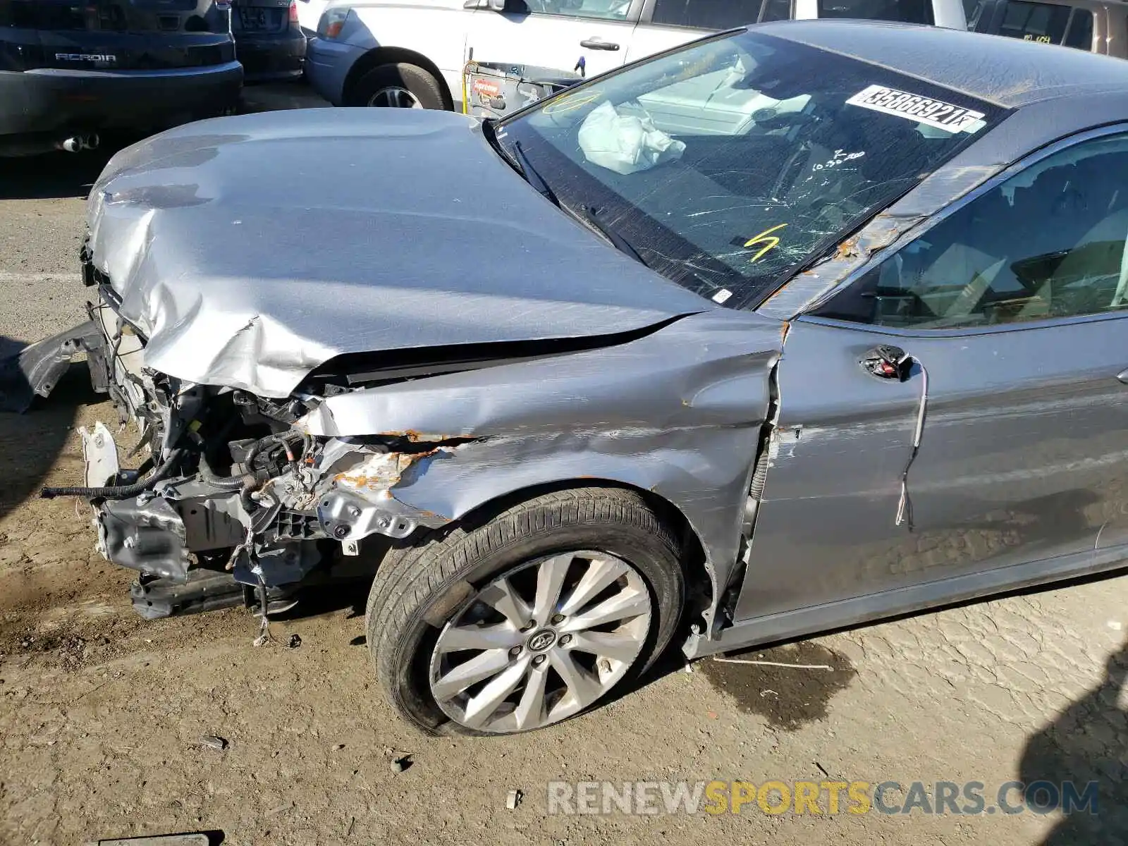 9 Photograph of a damaged car 4T1B11HK8KU769239 TOYOTA CAMRY 2019