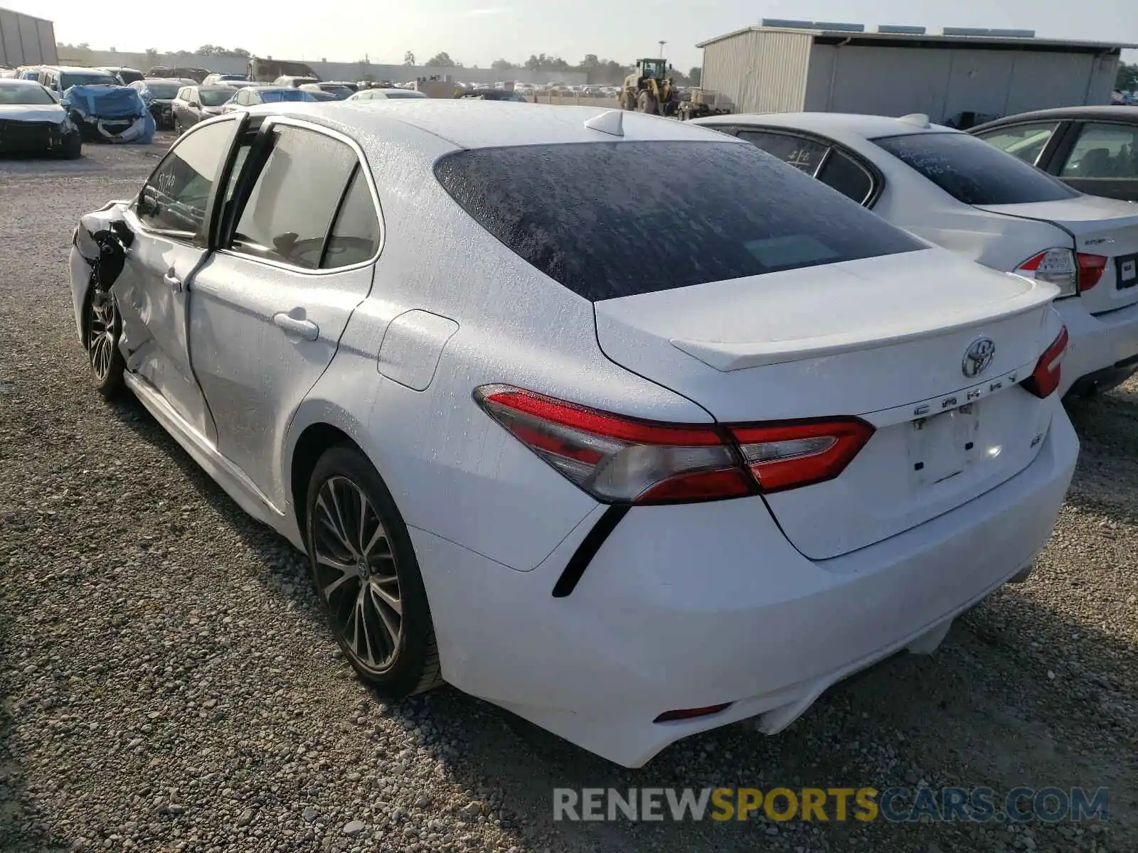 3 Photograph of a damaged car 4T1B11HK8KU769936 TOYOTA CAMRY 2019