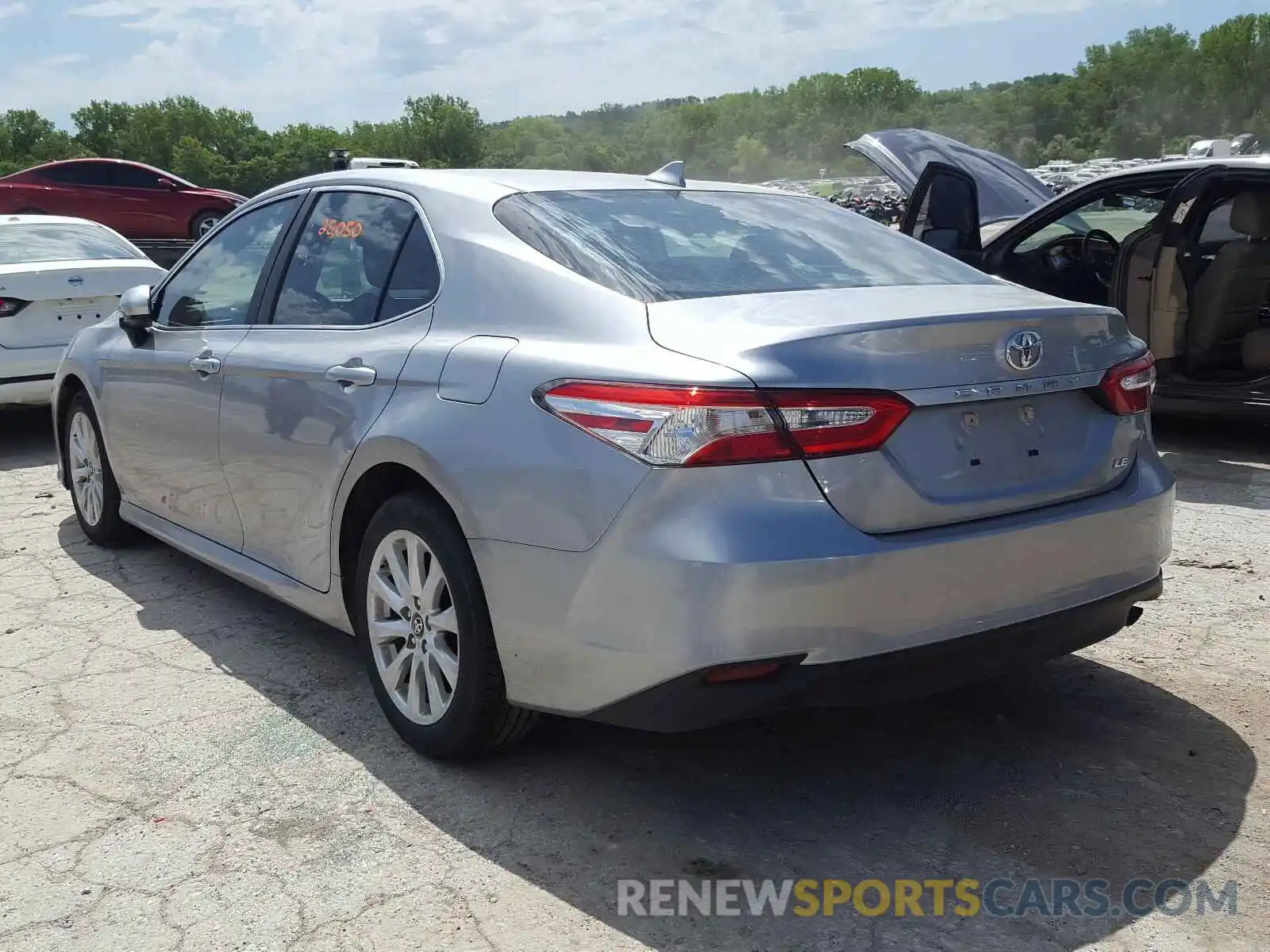 3 Photograph of a damaged car 4T1B11HK8KU770200 TOYOTA CAMRY 2019