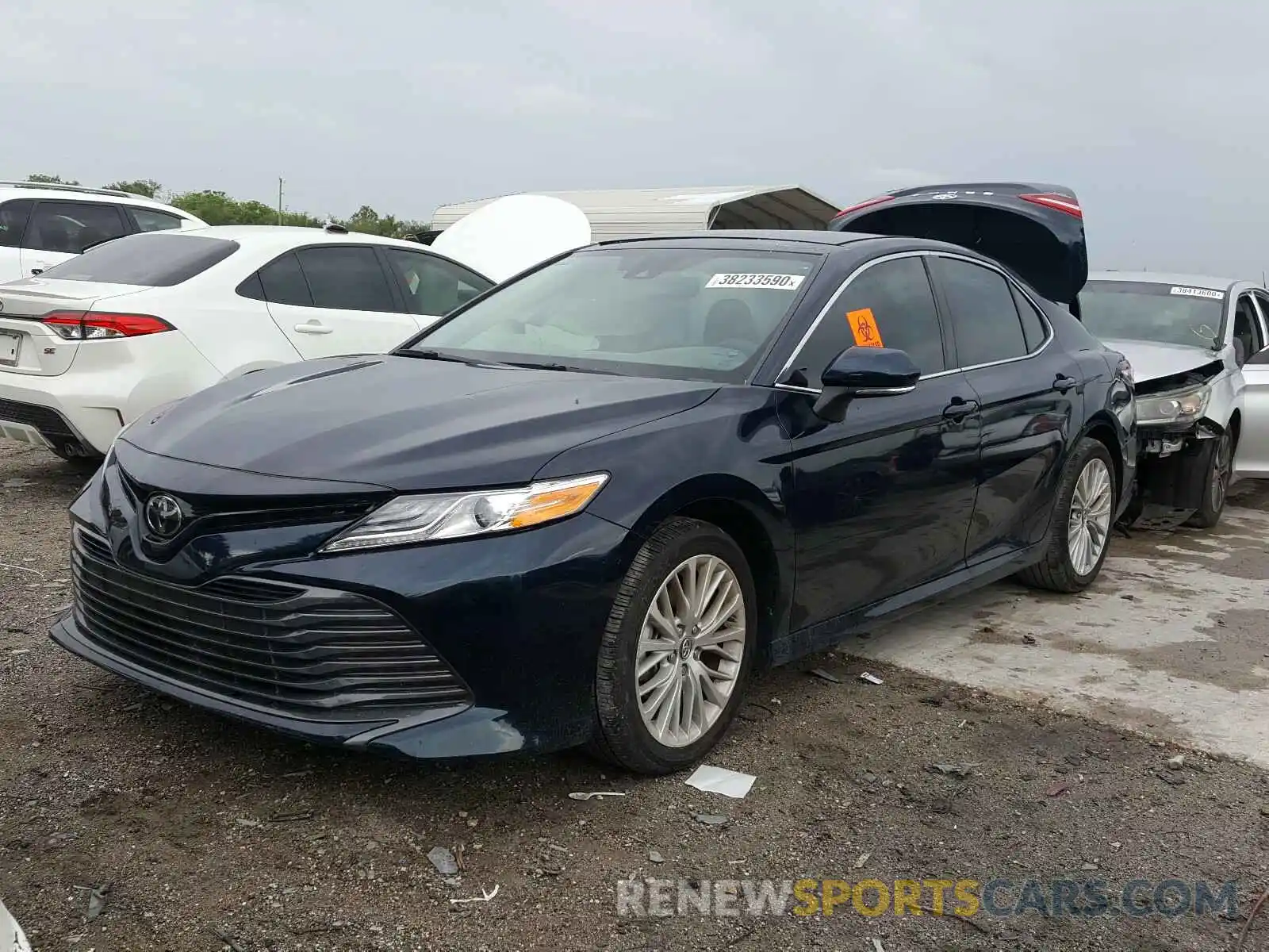 2 Photograph of a damaged car 4T1B11HK8KU771685 TOYOTA CAMRY 2019