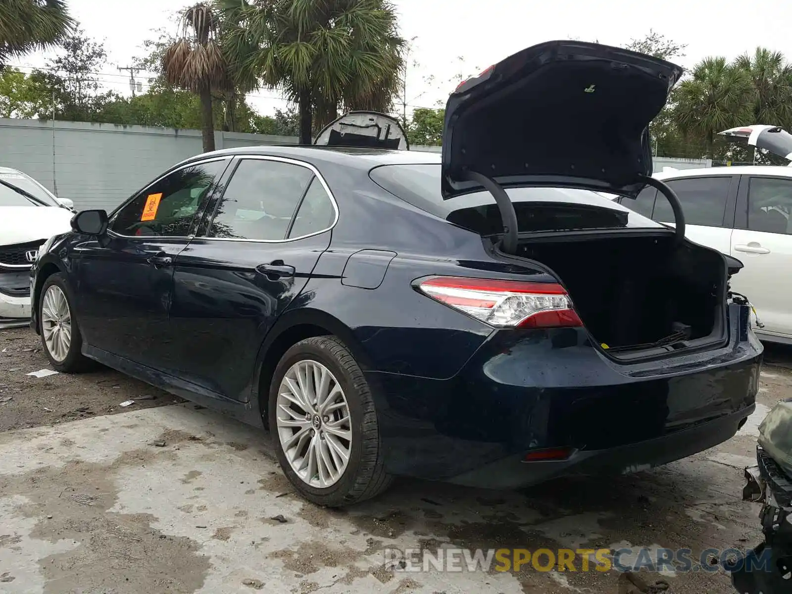 3 Photograph of a damaged car 4T1B11HK8KU771685 TOYOTA CAMRY 2019