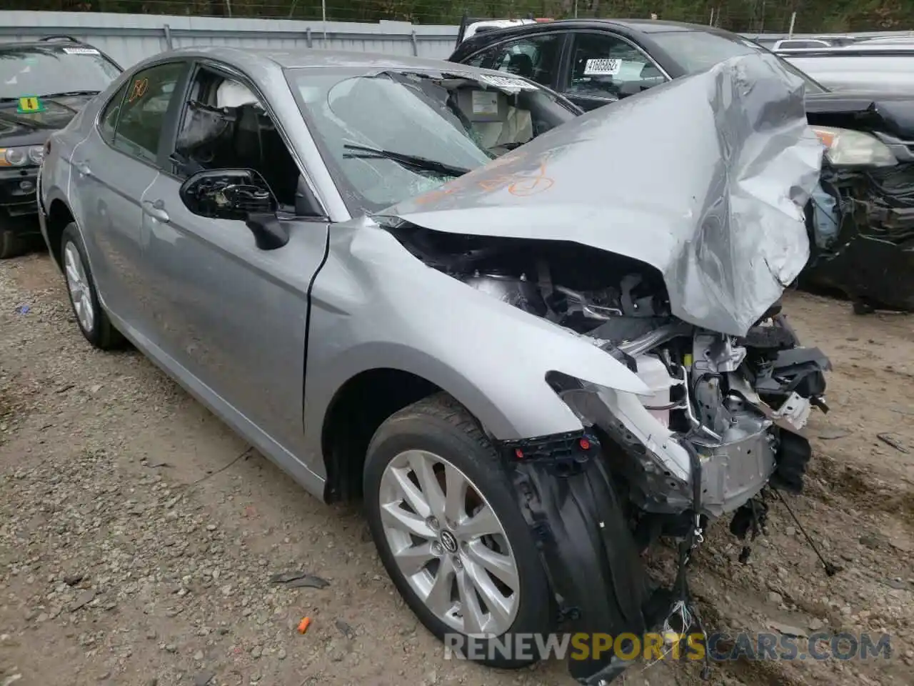 1 Photograph of a damaged car 4T1B11HK8KU772464 TOYOTA CAMRY 2019