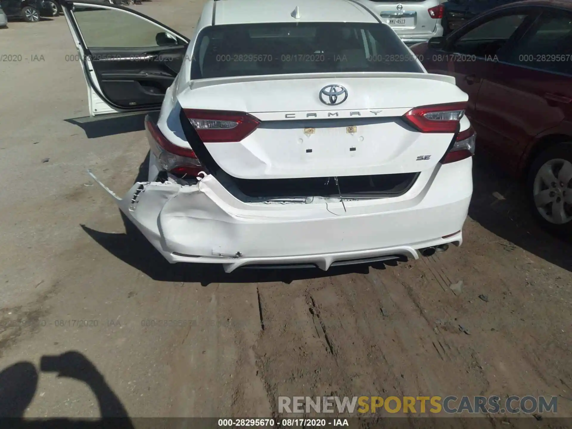 6 Photograph of a damaged car 4T1B11HK8KU773310 TOYOTA CAMRY 2019