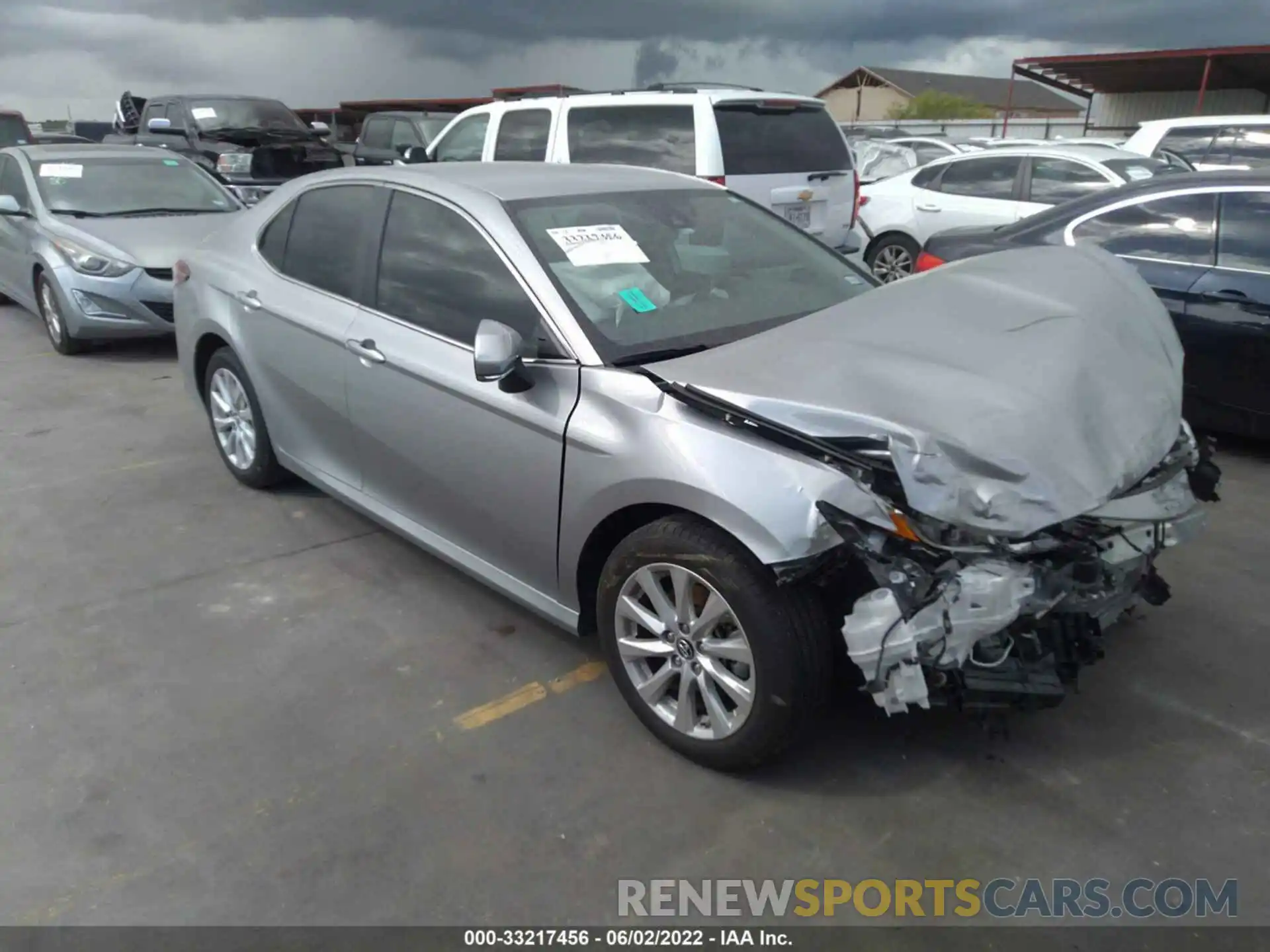 1 Photograph of a damaged car 4T1B11HK8KU774179 TOYOTA CAMRY 2019