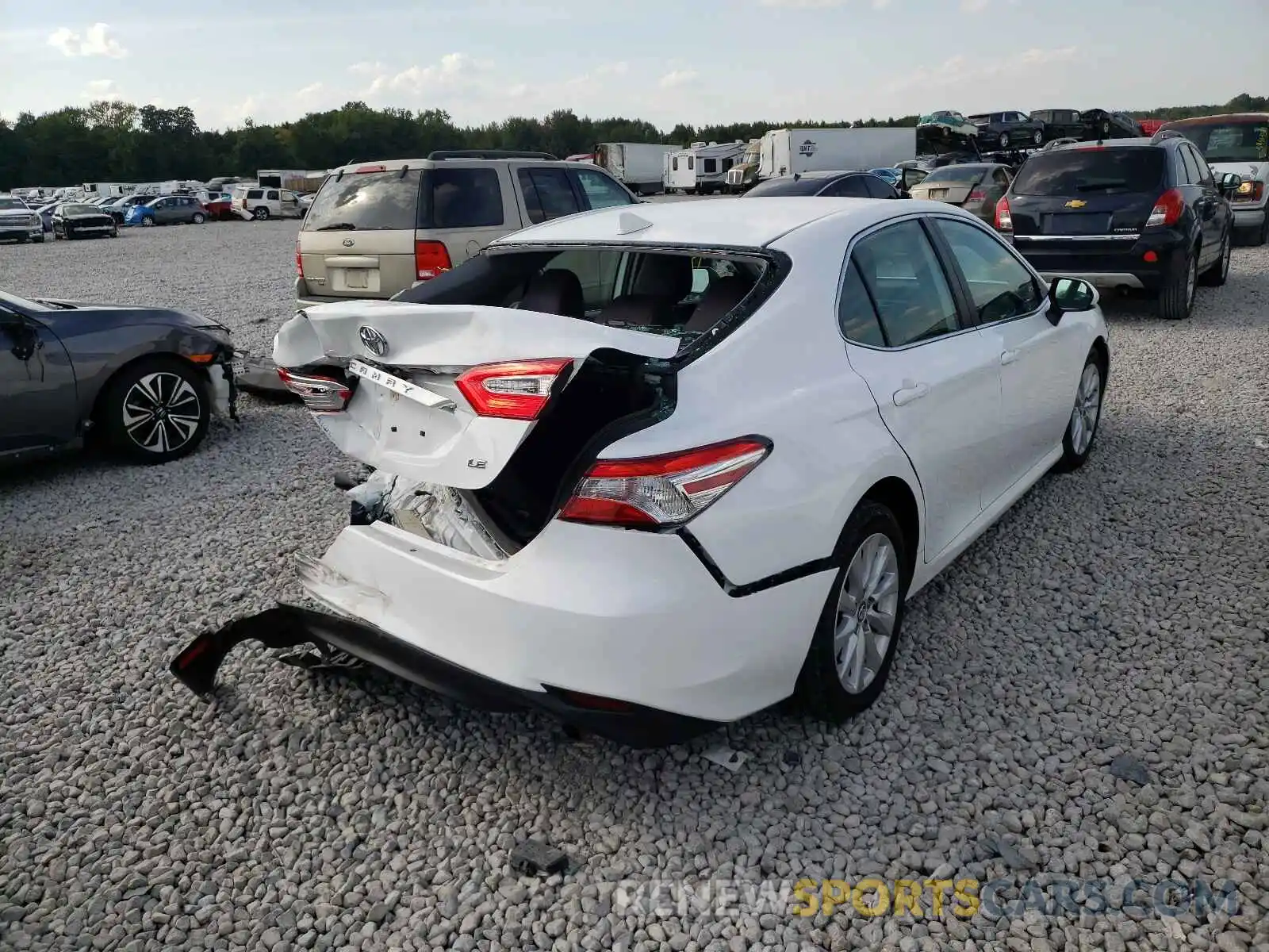 4 Photograph of a damaged car 4T1B11HK8KU774392 TOYOTA CAMRY 2019