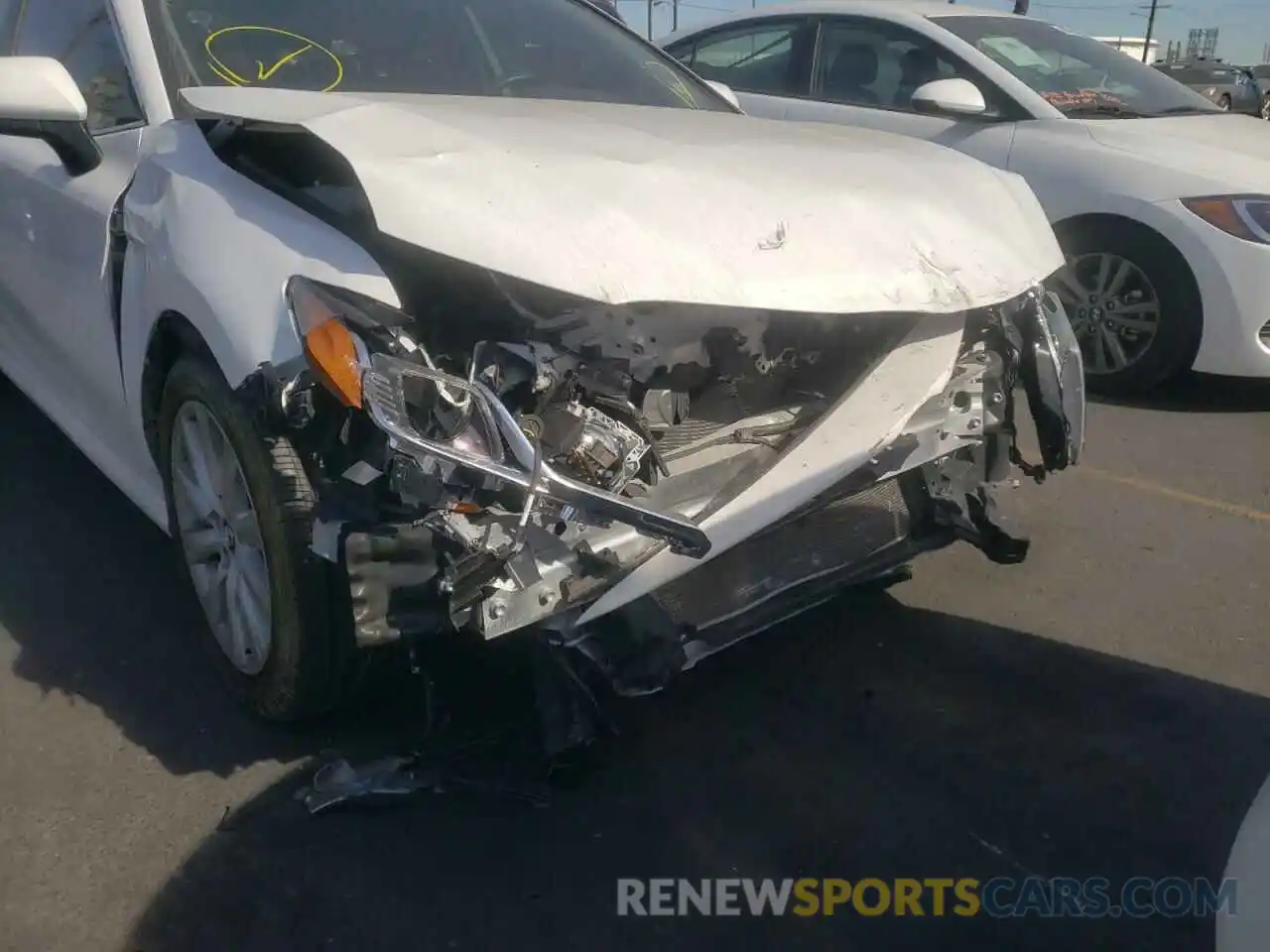 9 Photograph of a damaged car 4T1B11HK8KU774540 TOYOTA CAMRY 2019