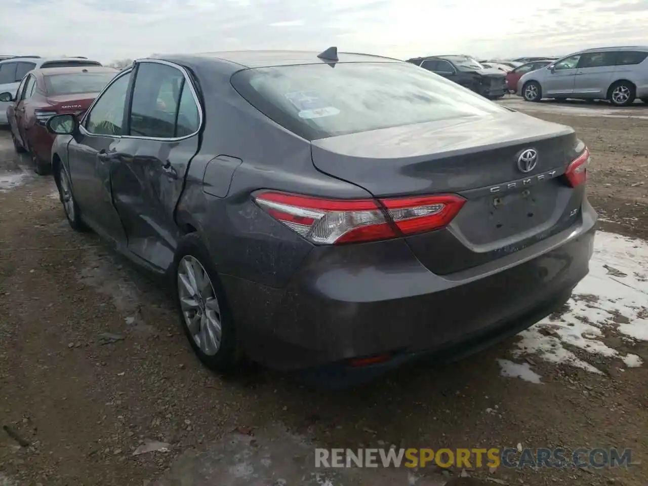 3 Photograph of a damaged car 4T1B11HK8KU775168 TOYOTA CAMRY 2019