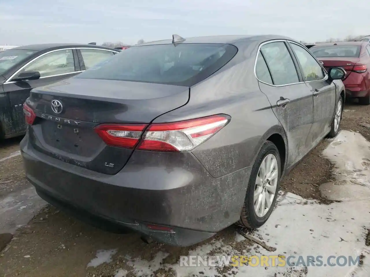 4 Фотография поврежденного автомобиля 4T1B11HK8KU775168 TOYOTA CAMRY 2019