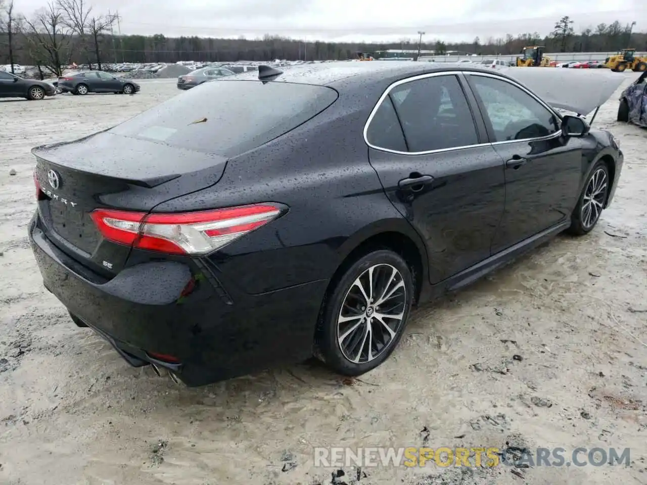 4 Фотография поврежденного автомобиля 4T1B11HK8KU776529 TOYOTA CAMRY 2019