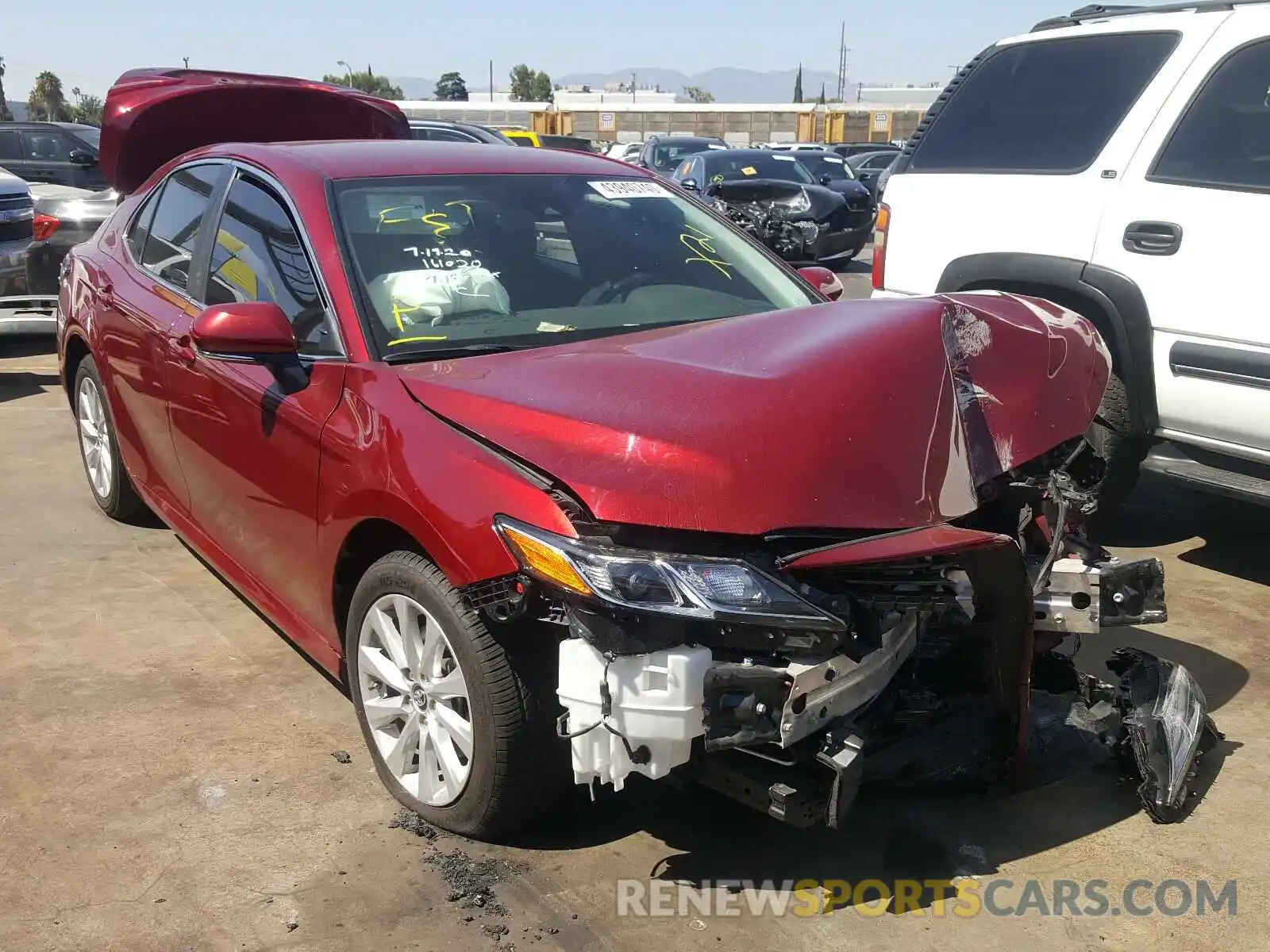 1 Photograph of a damaged car 4T1B11HK8KU777938 TOYOTA CAMRY 2019