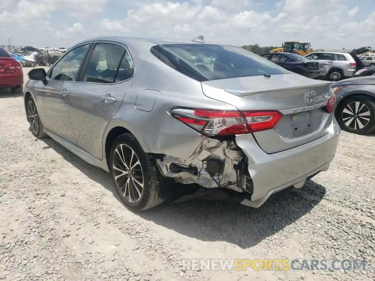 3 Photograph of a damaged car 4T1B11HK8KU782721 TOYOTA CAMRY 2019