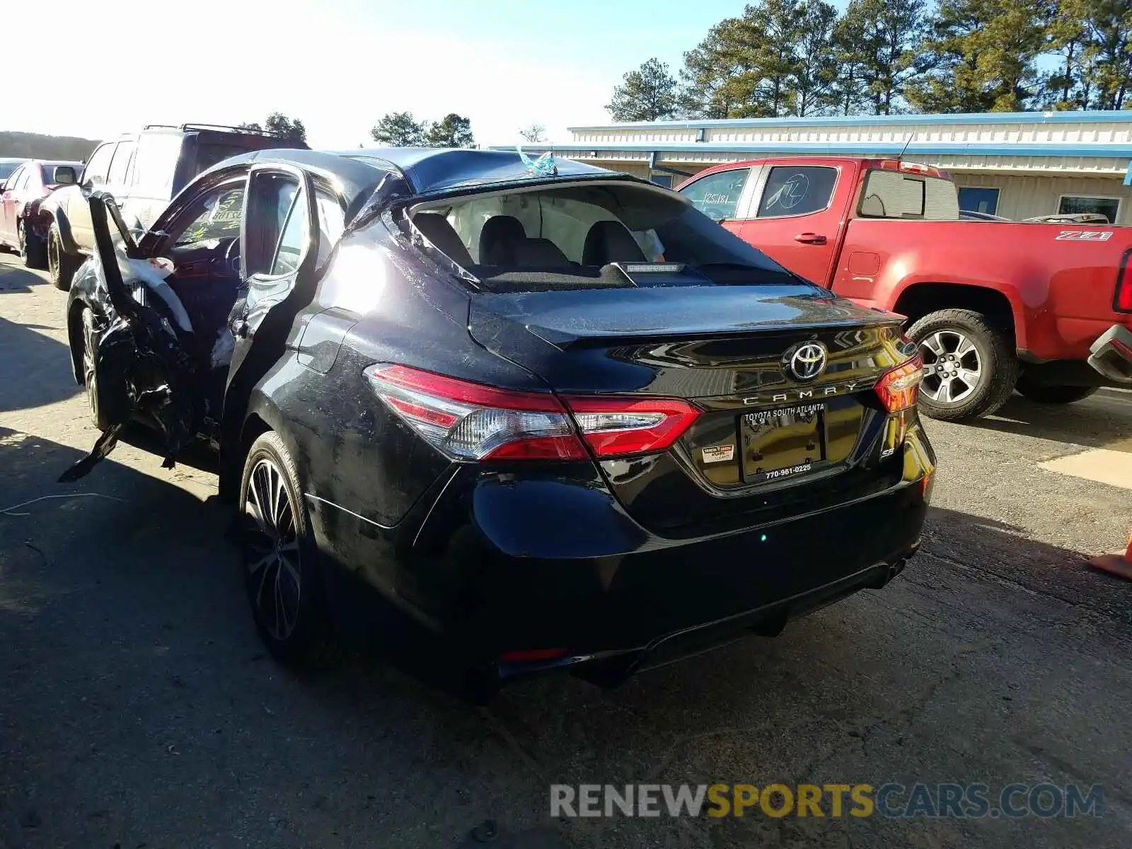 3 Photograph of a damaged car 4T1B11HK8KU783142 TOYOTA CAMRY 2019