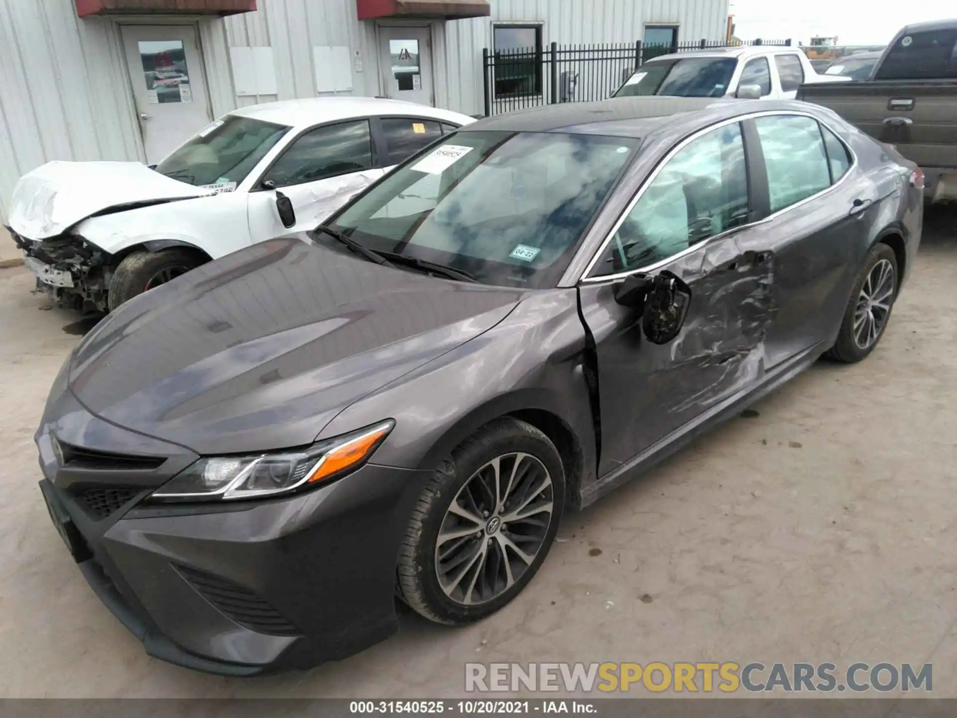 2 Photograph of a damaged car 4T1B11HK8KU784226 TOYOTA CAMRY 2019