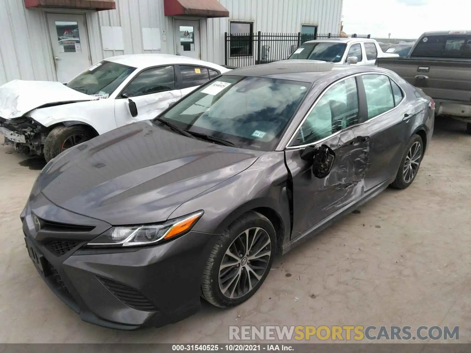 6 Photograph of a damaged car 4T1B11HK8KU784226 TOYOTA CAMRY 2019