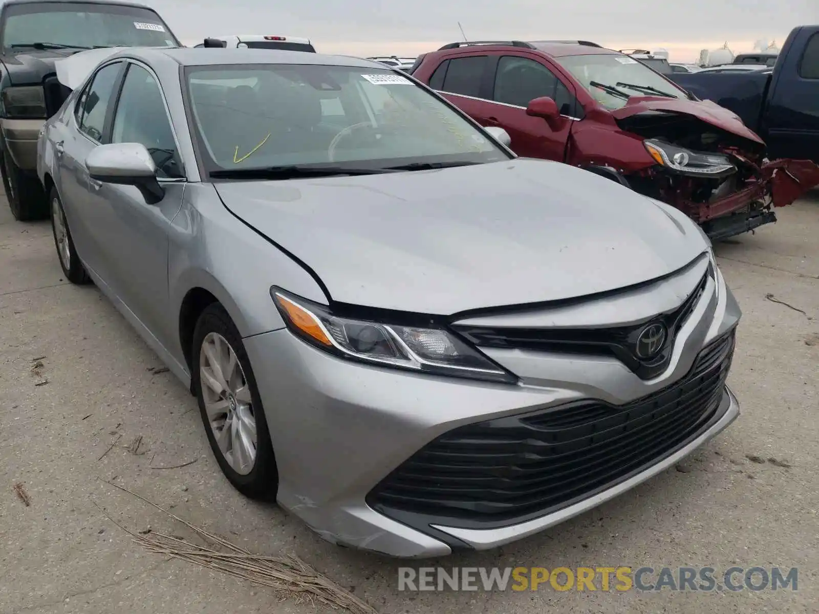 1 Photograph of a damaged car 4T1B11HK8KU784937 TOYOTA CAMRY 2019