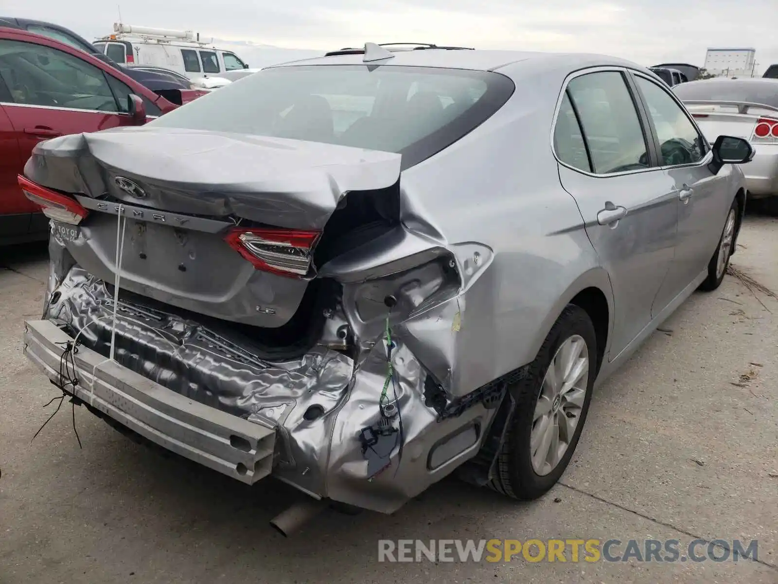 4 Photograph of a damaged car 4T1B11HK8KU784937 TOYOTA CAMRY 2019