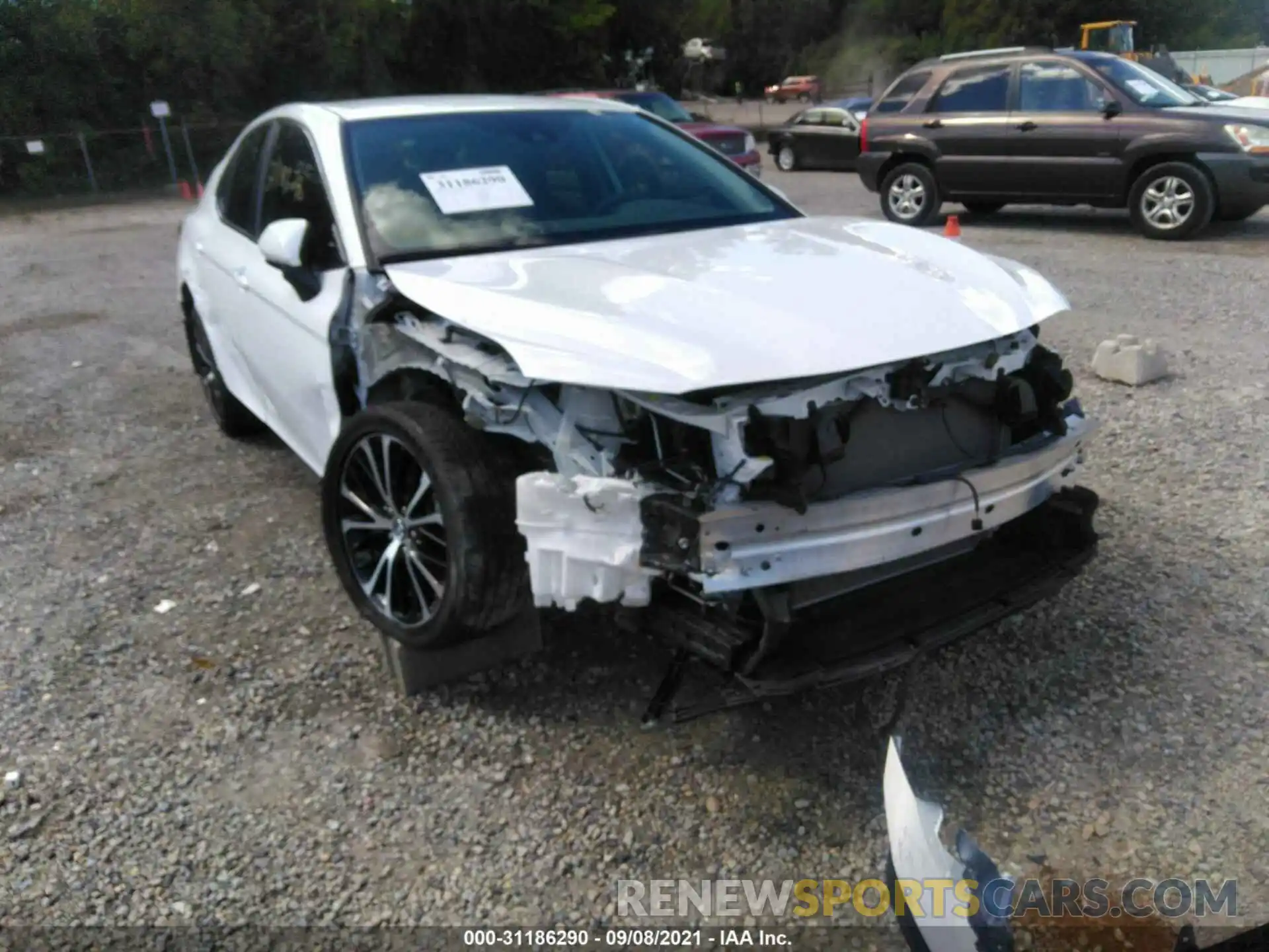 6 Photograph of a damaged car 4T1B11HK8KU785375 TOYOTA CAMRY 2019