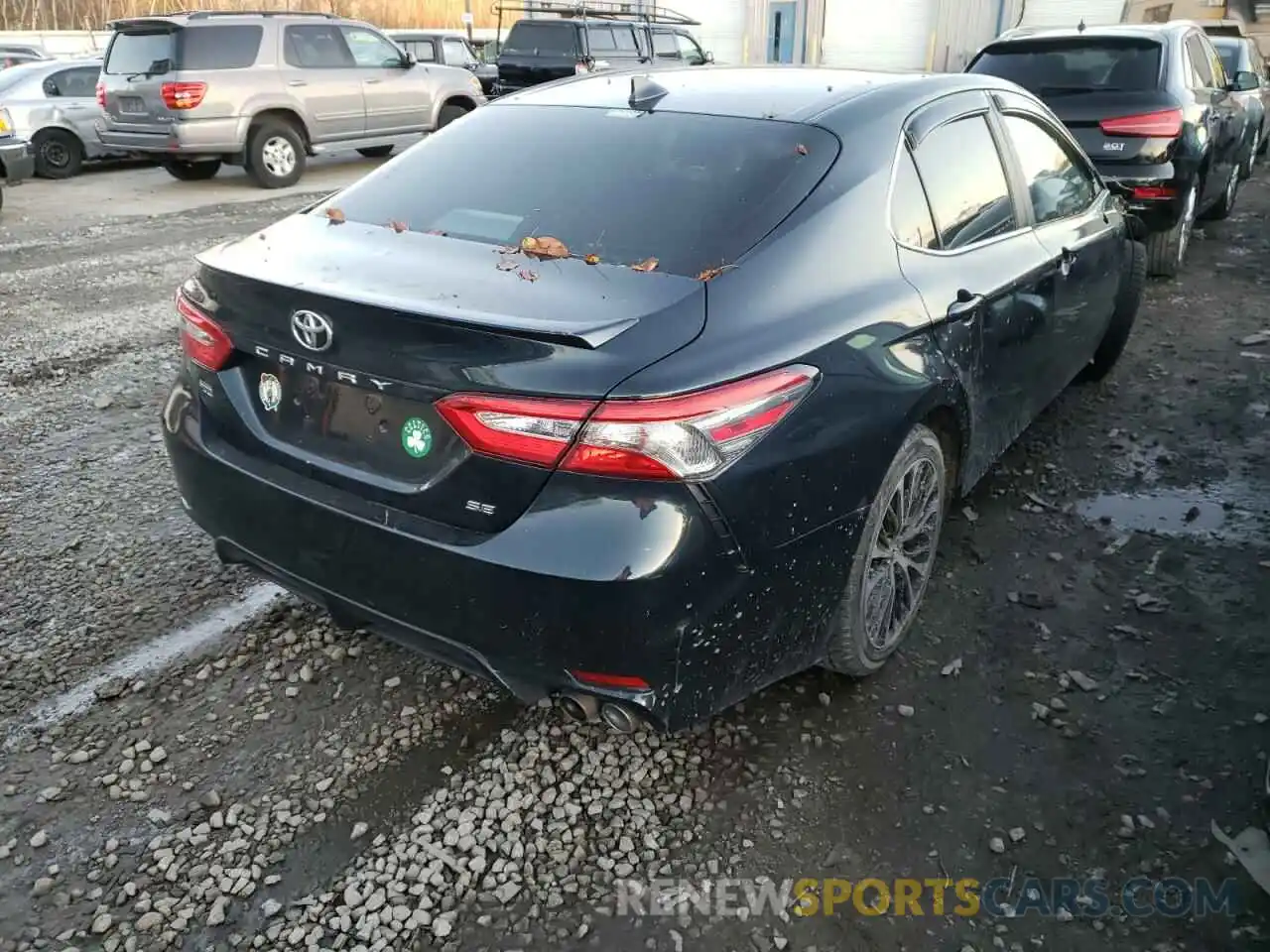 4 Фотография поврежденного автомобиля 4T1B11HK8KU785585 TOYOTA CAMRY 2019