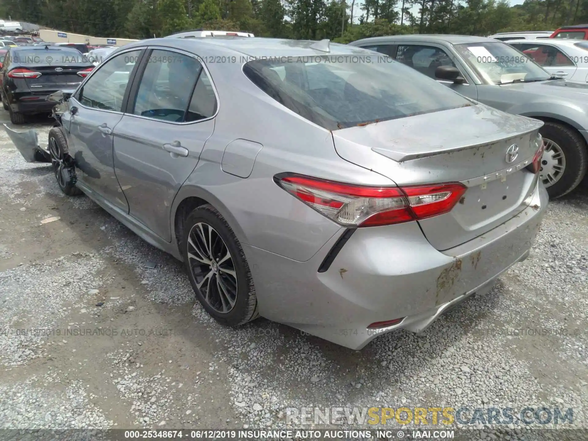 3 Photograph of a damaged car 4T1B11HK8KU785828 TOYOTA CAMRY 2019