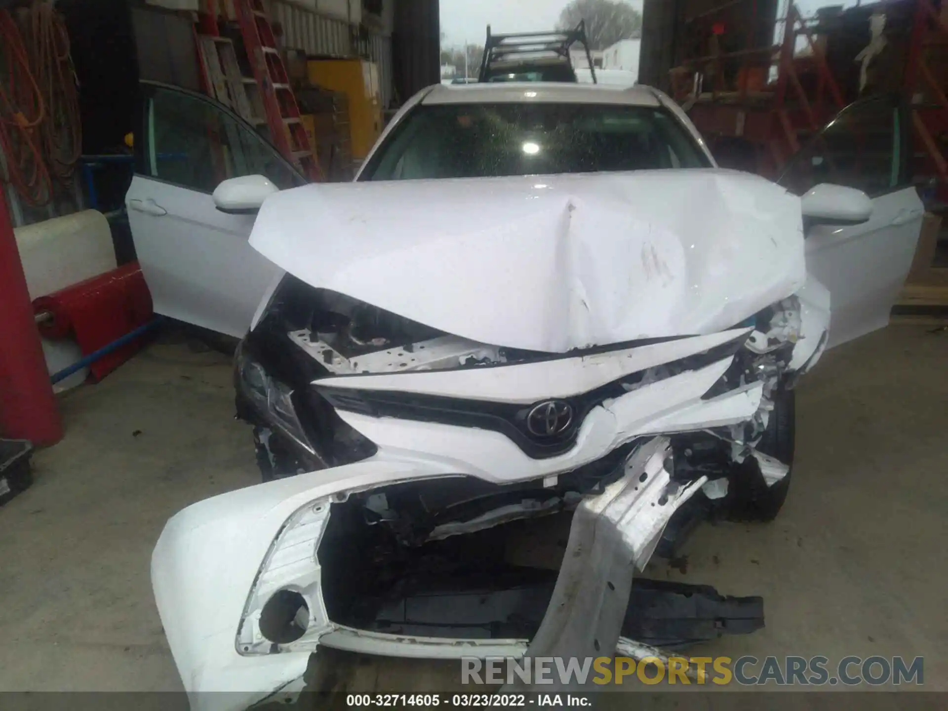 6 Photograph of a damaged car 4T1B11HK8KU789605 TOYOTA CAMRY 2019