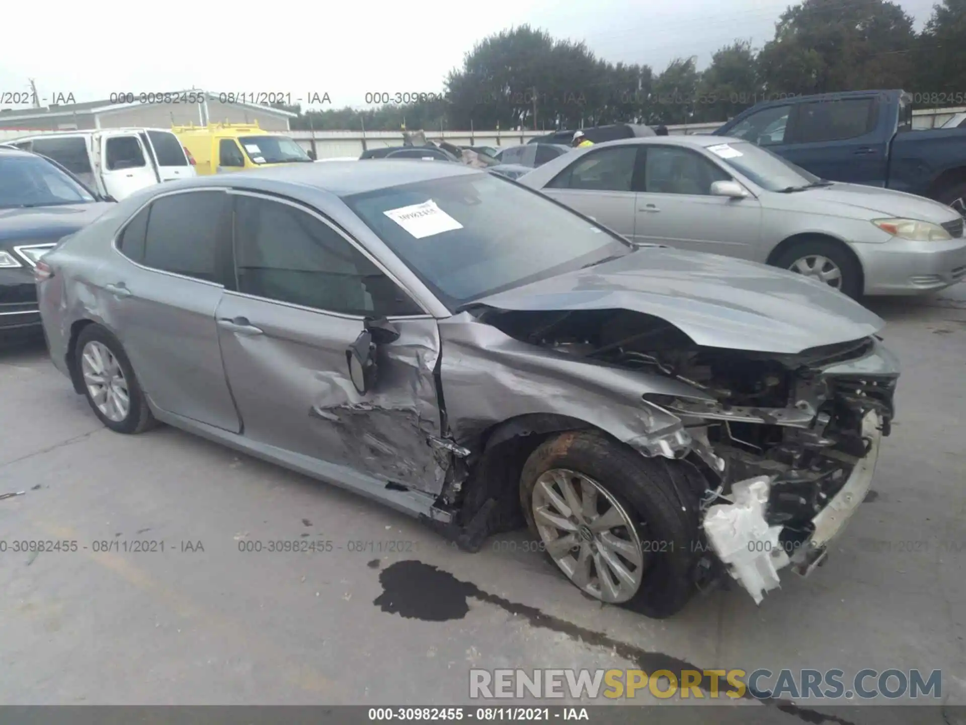 1 Photograph of a damaged car 4T1B11HK8KU790379 TOYOTA CAMRY 2019