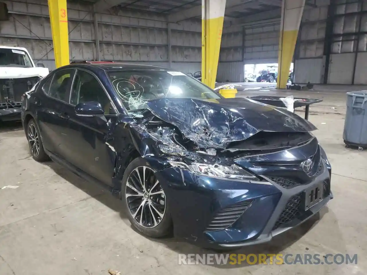 1 Photograph of a damaged car 4T1B11HK8KU791337 TOYOTA CAMRY 2019