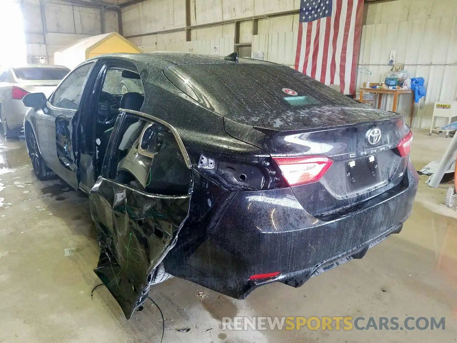 3 Photograph of a damaged car 4T1B11HK8KU792276 TOYOTA CAMRY 2019