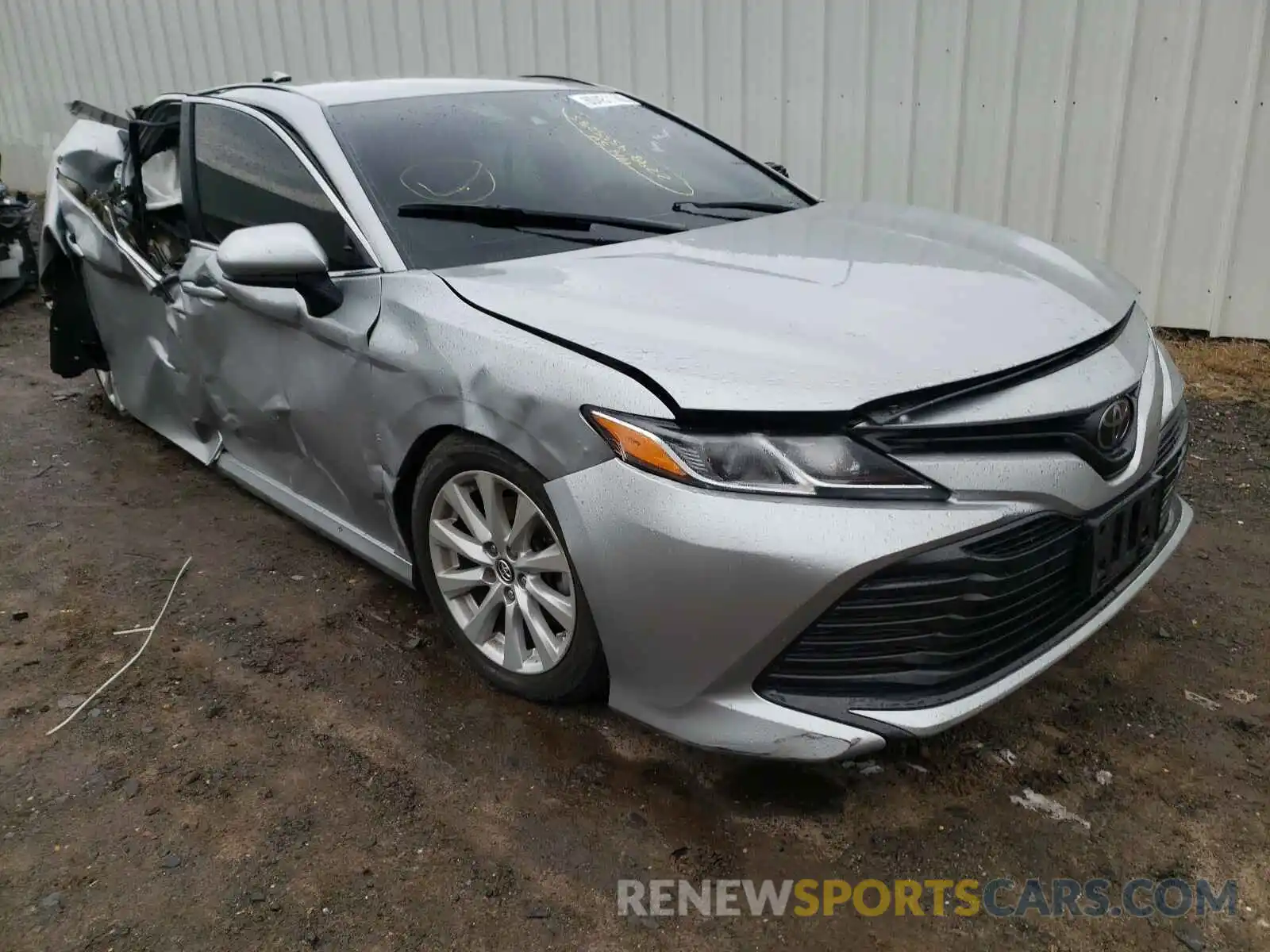 1 Photograph of a damaged car 4T1B11HK8KU793217 TOYOTA CAMRY 2019