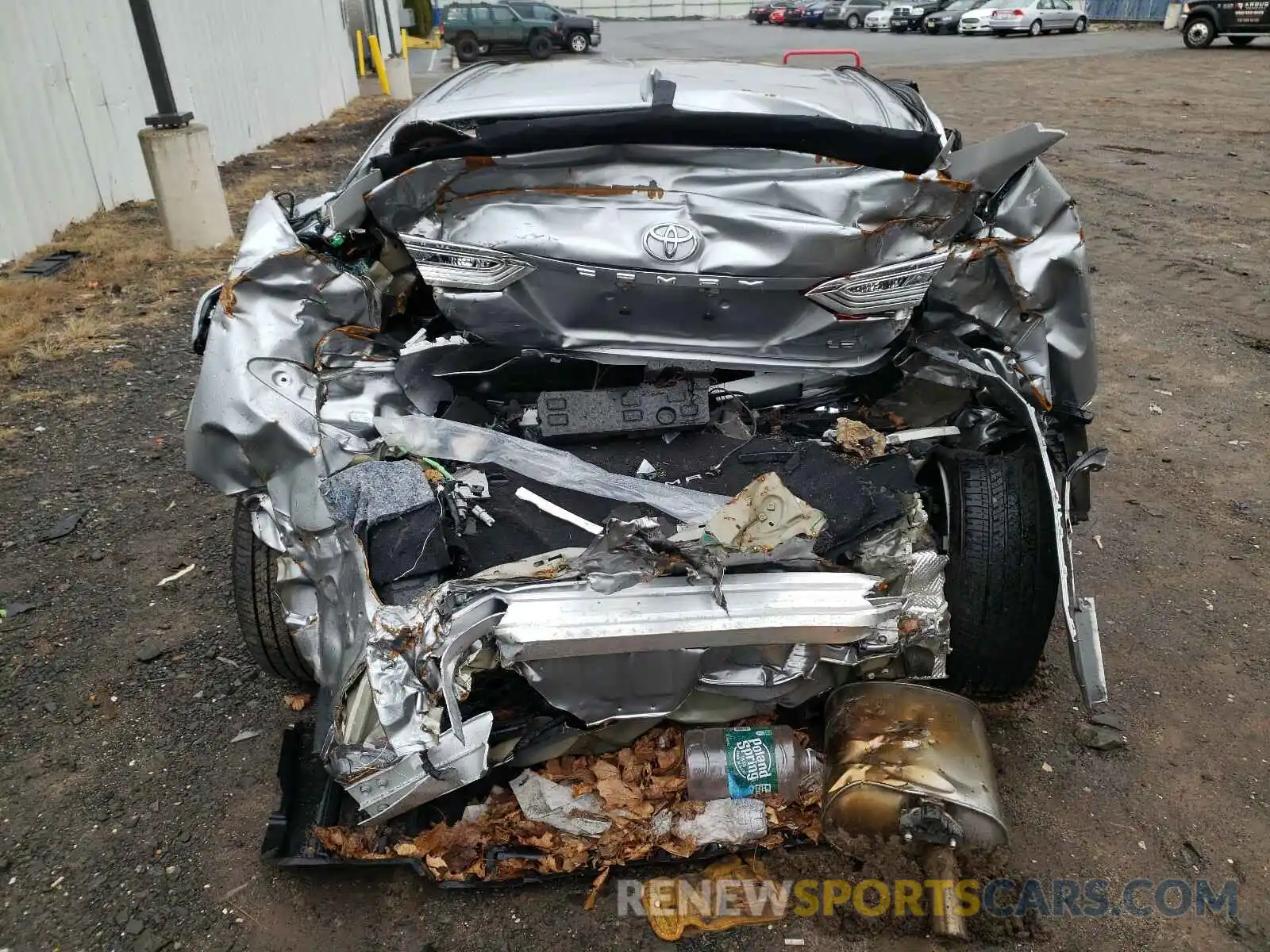 9 Photograph of a damaged car 4T1B11HK8KU793217 TOYOTA CAMRY 2019