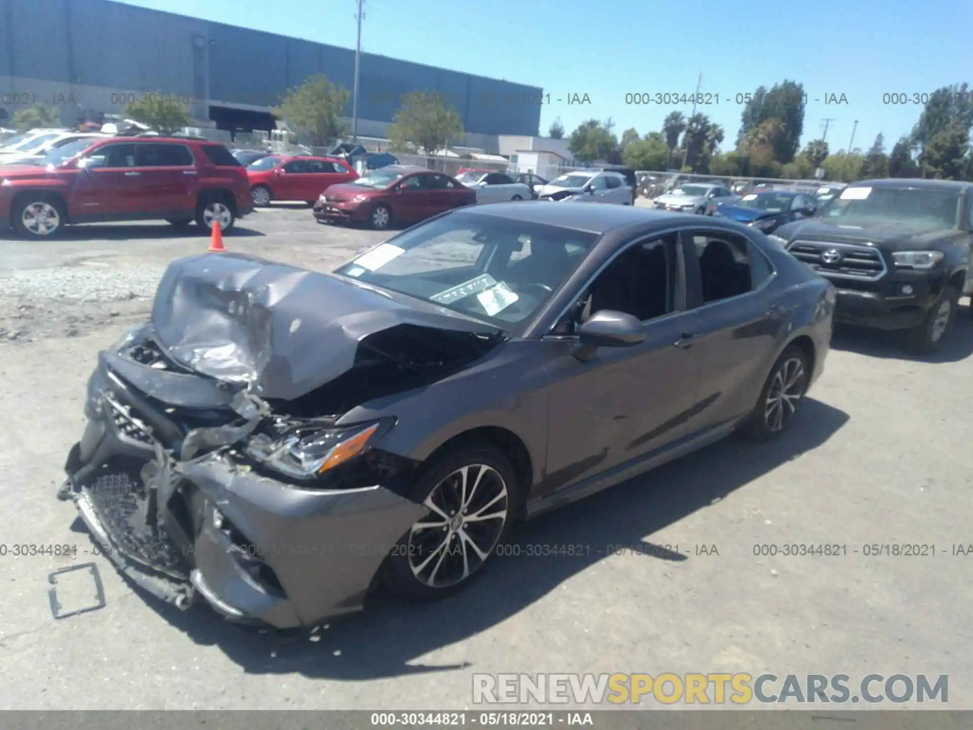 2 Photograph of a damaged car 4T1B11HK8KU793914 TOYOTA CAMRY 2019