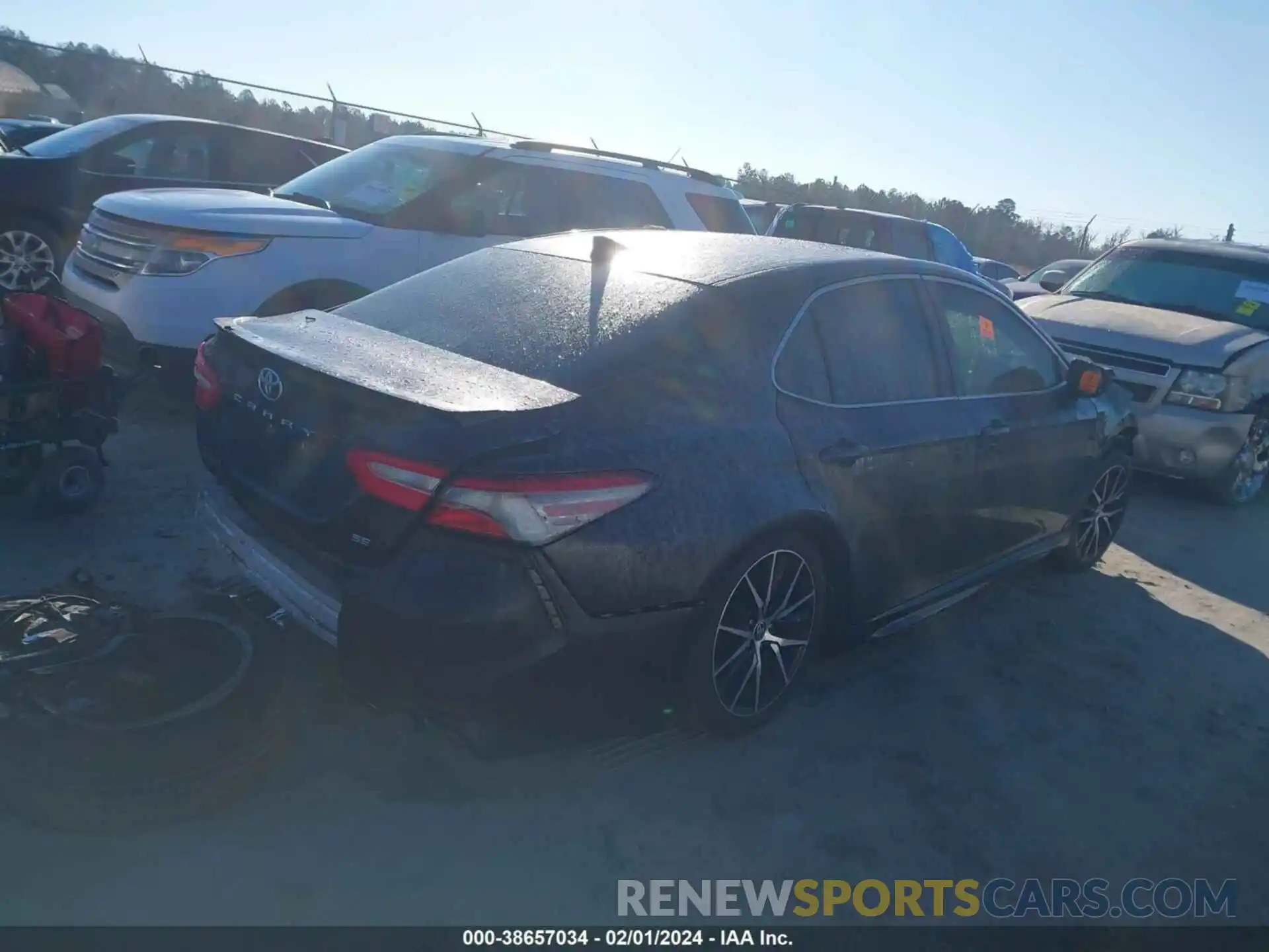 14 Photograph of a damaged car 4T1B11HK8KU794111 TOYOTA CAMRY 2019