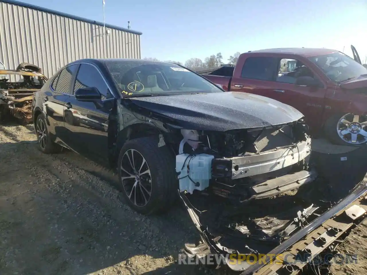 1 Photograph of a damaged car 4T1B11HK8KU795775 TOYOTA CAMRY 2019